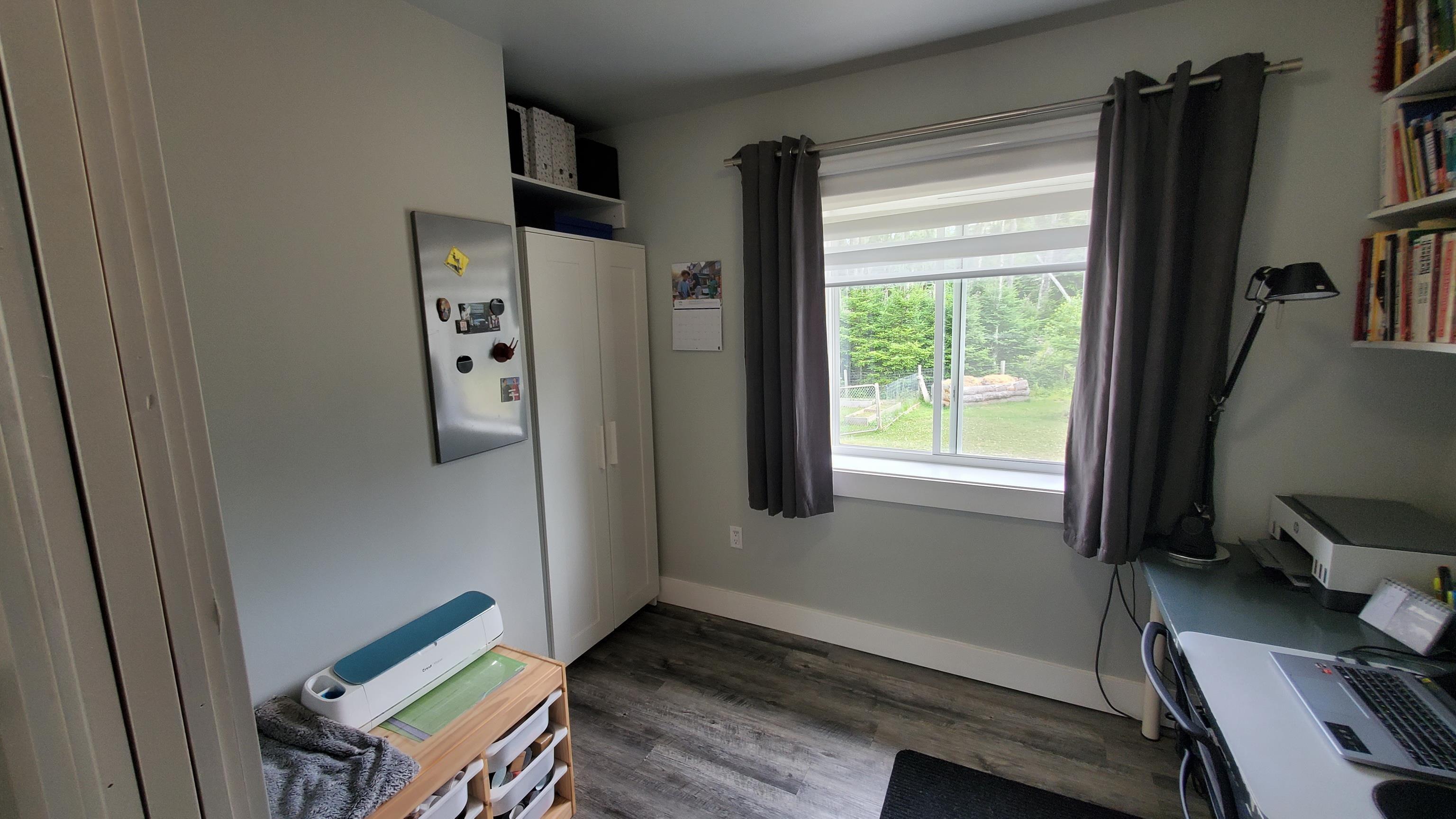 $399,900.00: 498 Fox Point Road, Fox River