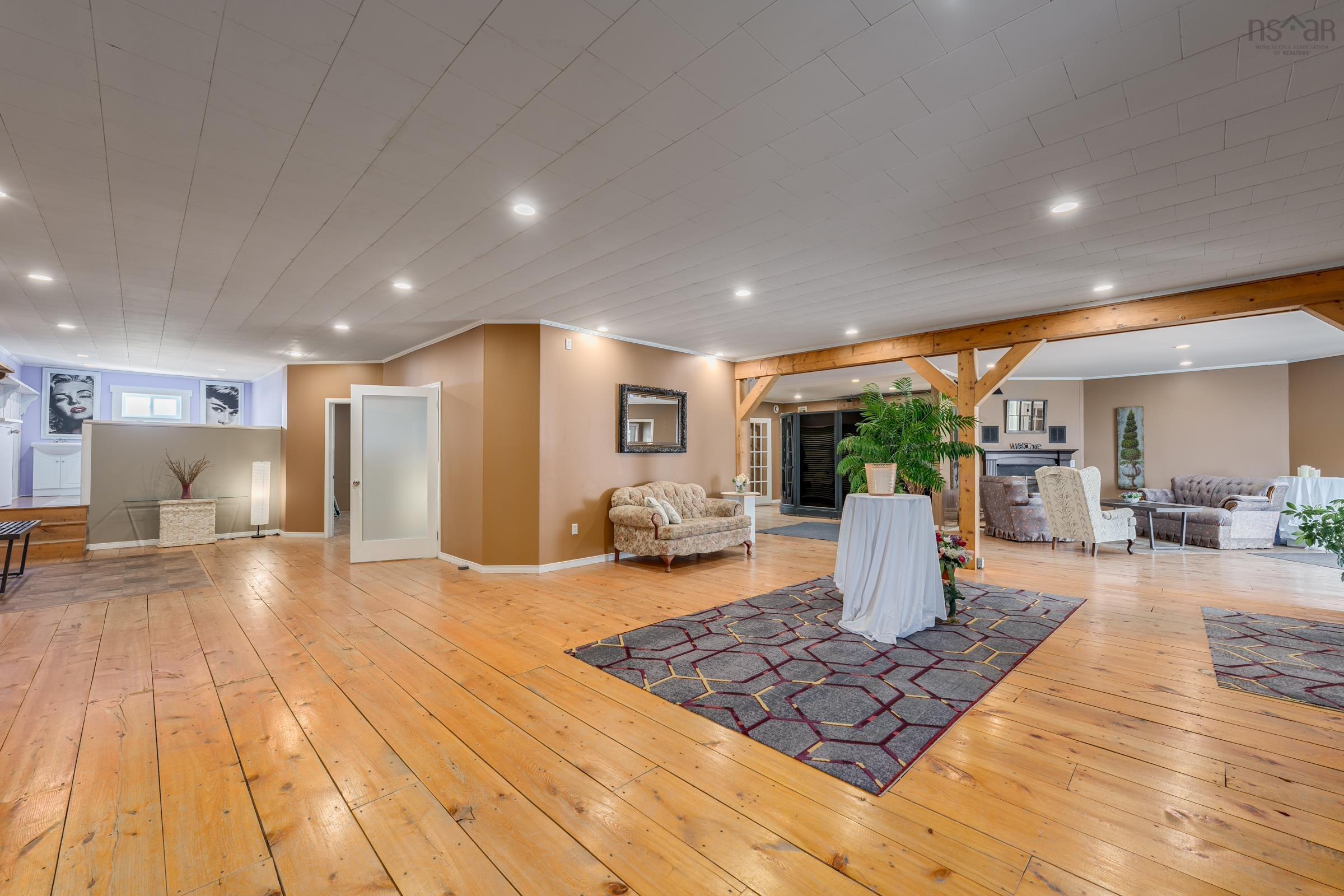 $599,000.00: 9613 Highway 1, Saulnierville