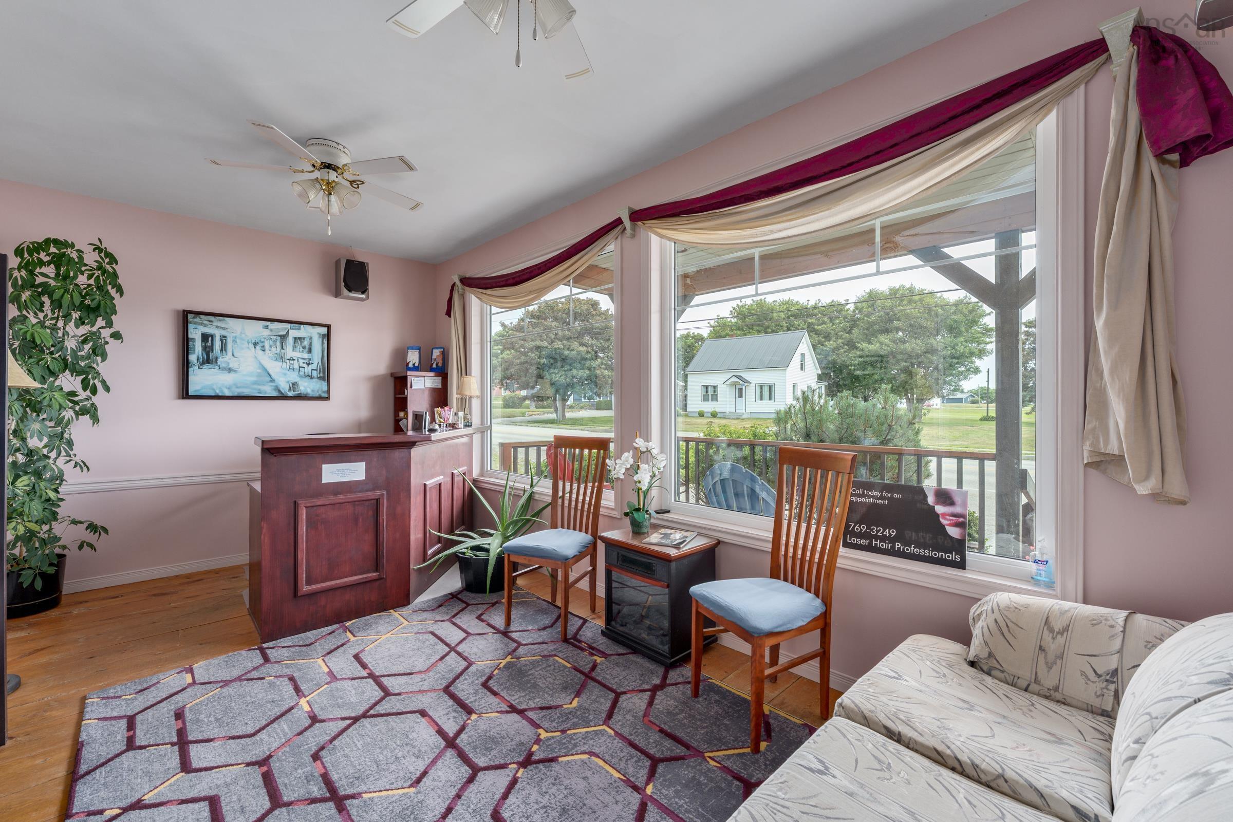 $599,000.00: 9613 Highway 1, Saulnierville