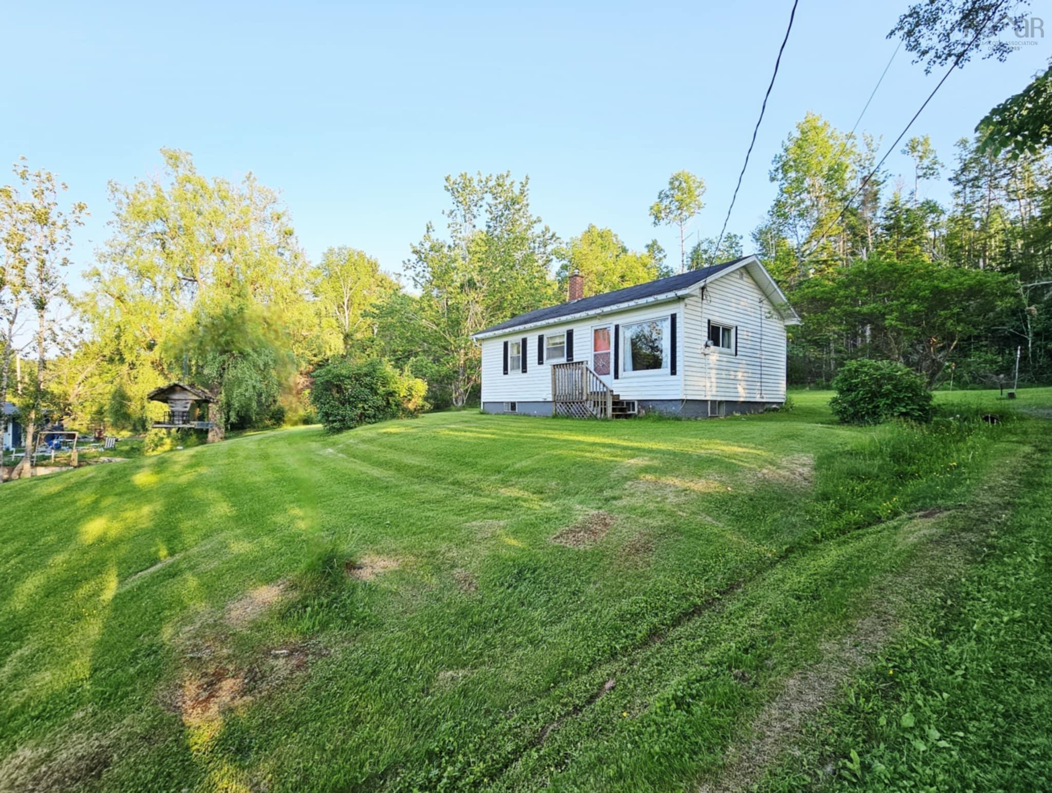 $125,000.00: 156 Greenfield Road, Murray Siding
