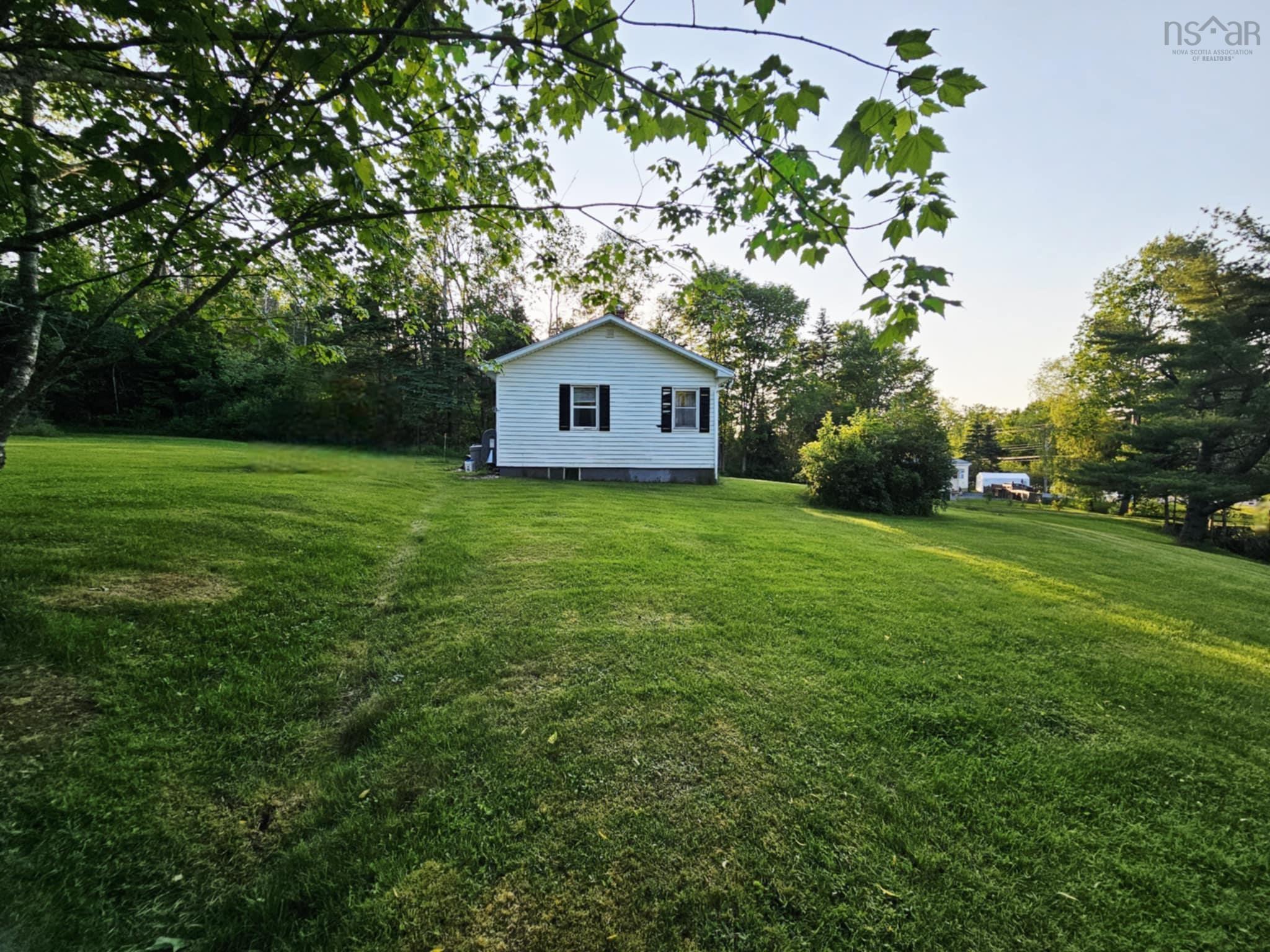 $125,000.00: 156 Greenfield Road, Murray Siding