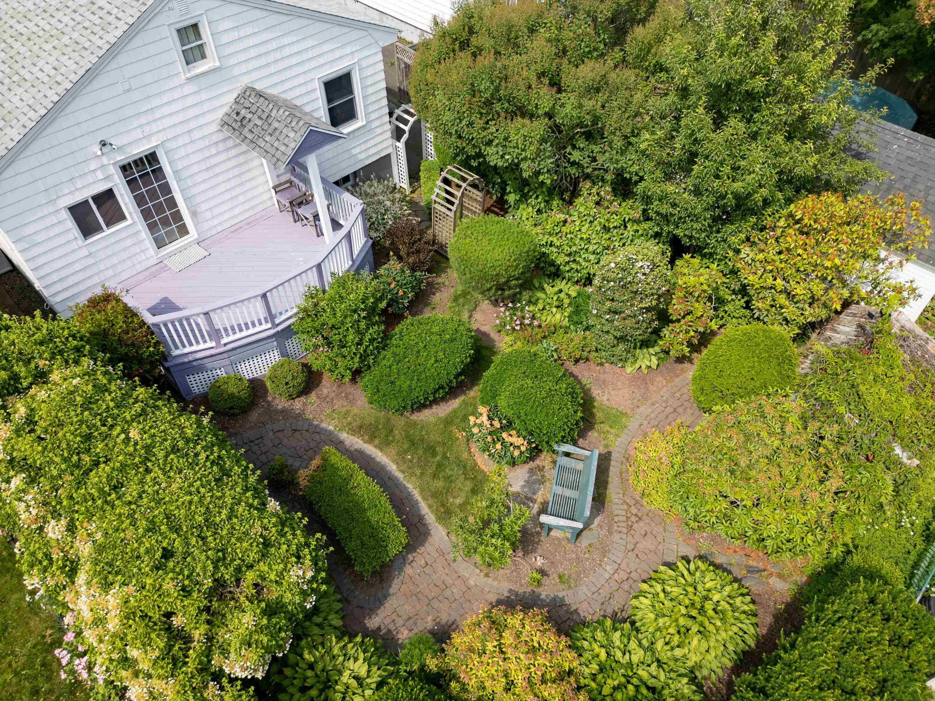 $569,000.00: 7132 Spruce Street, Halifax