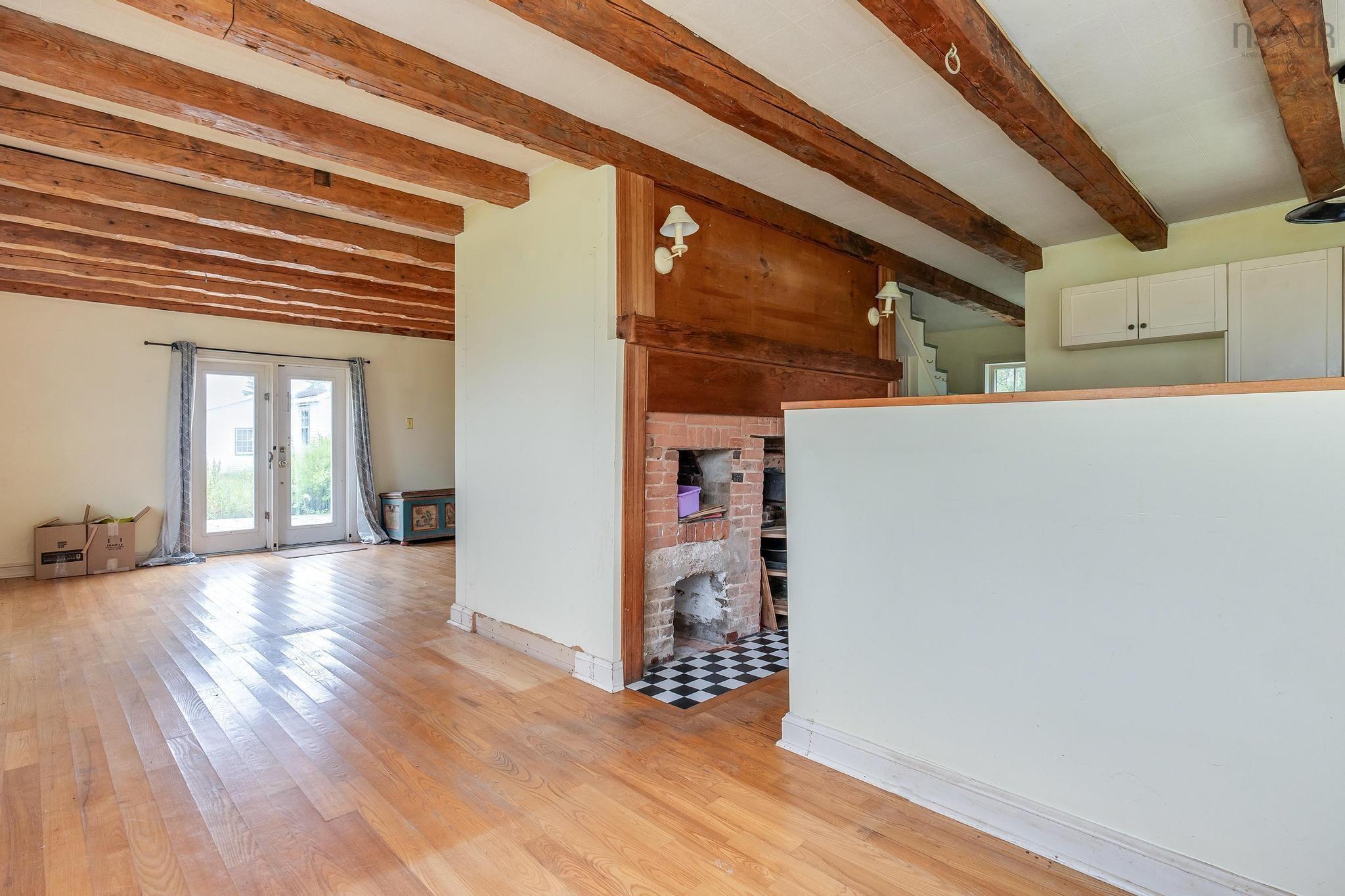 $489,000.00: 194 Paddy