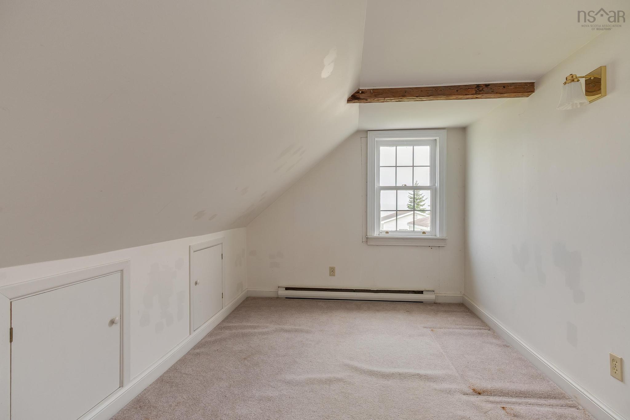 $489,000.00: 194 Paddy