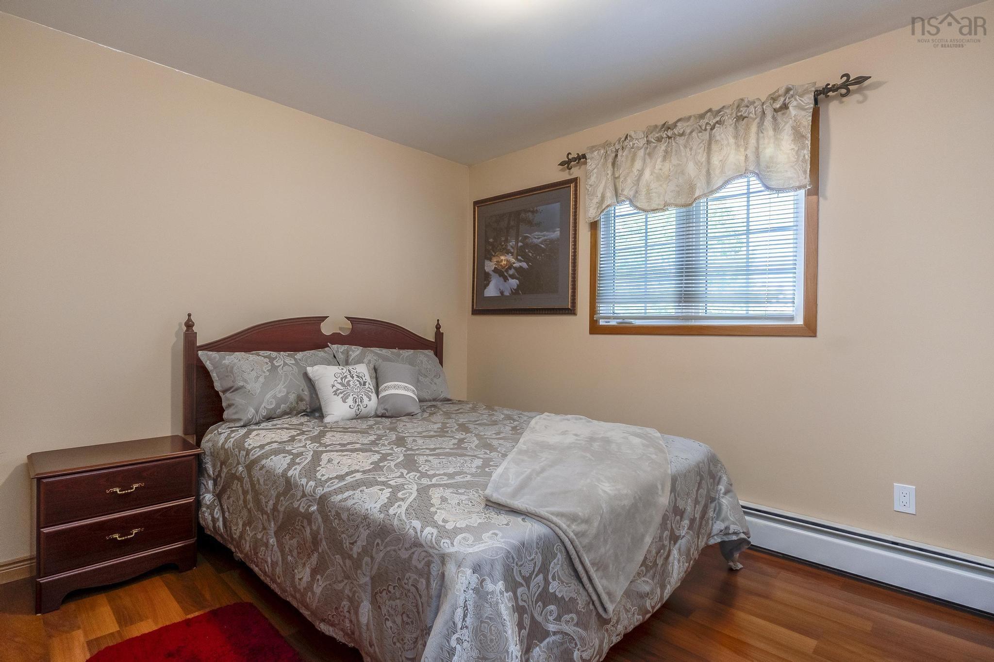 $535,000.00: 99 Krista Drive, Wilmot