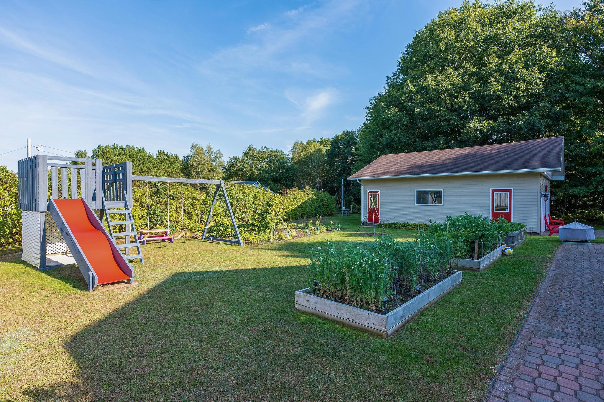 $535,000.00: 99 Krista Drive, Wilmot