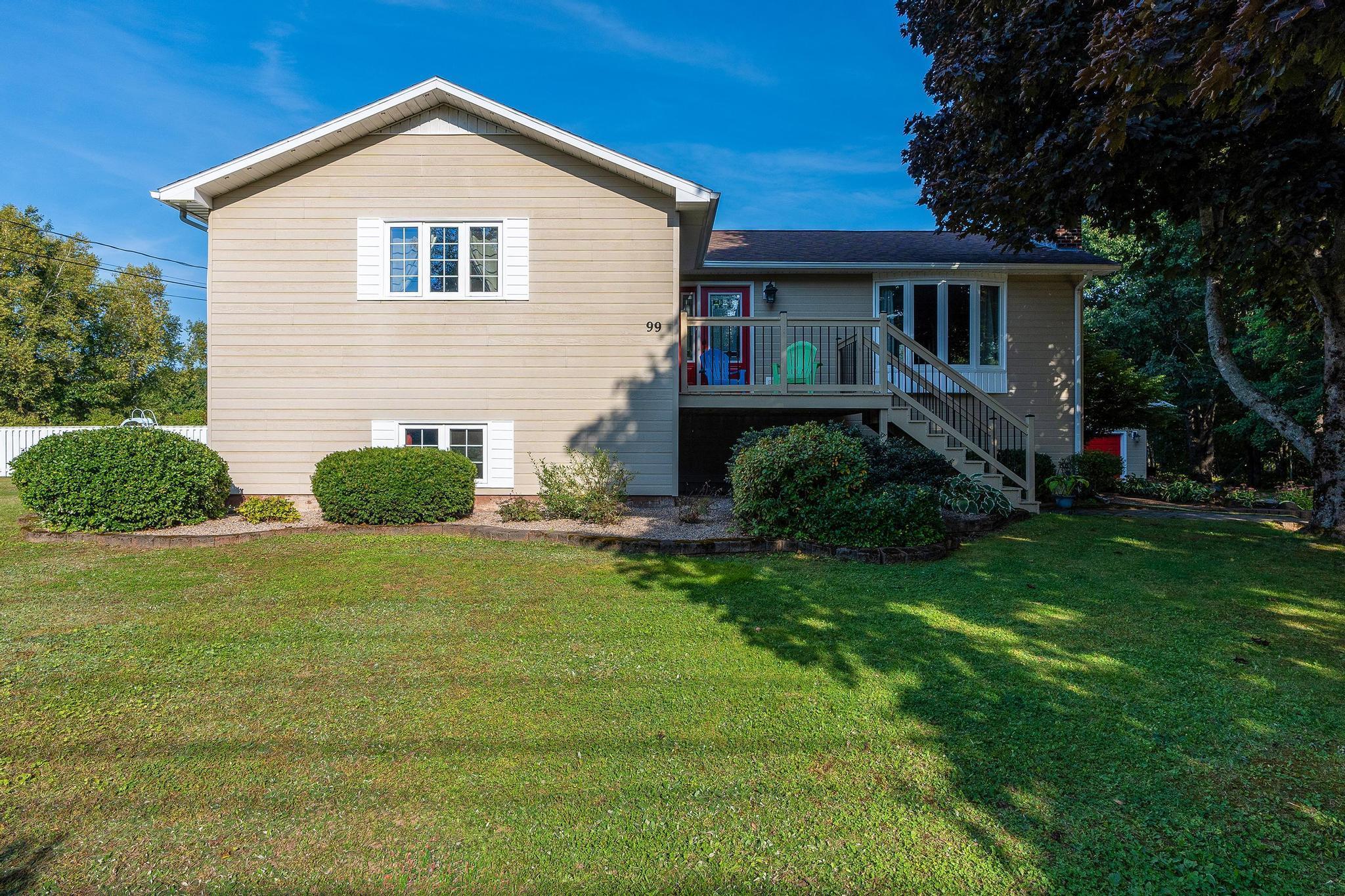 $535,000.00: 99 Krista Drive, Wilmot