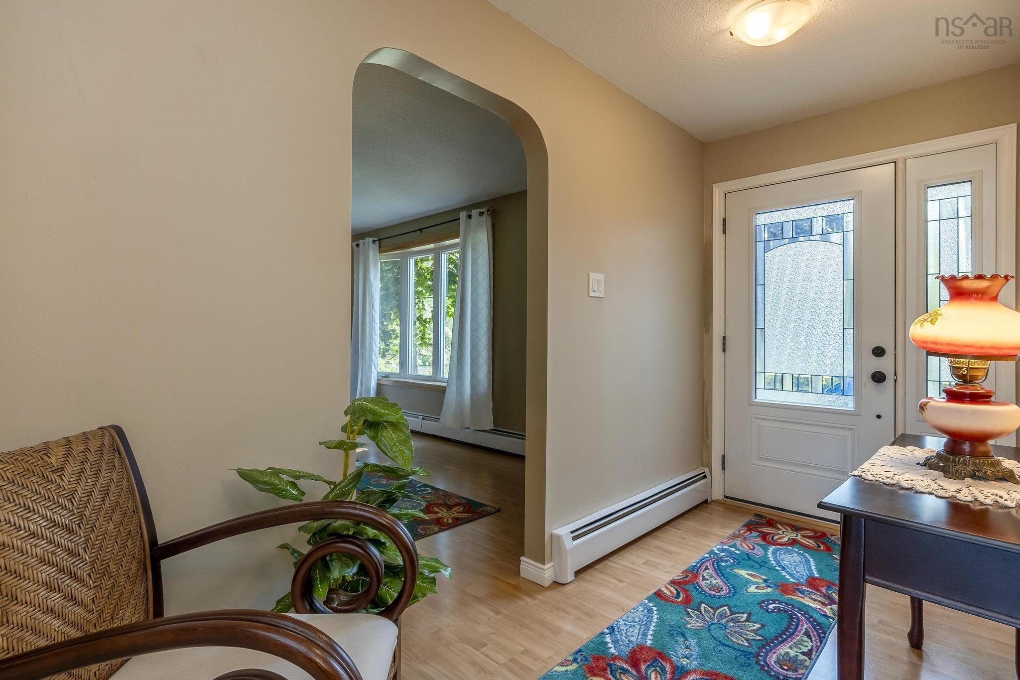 $535,000.00: 99 Krista Drive, Wilmot