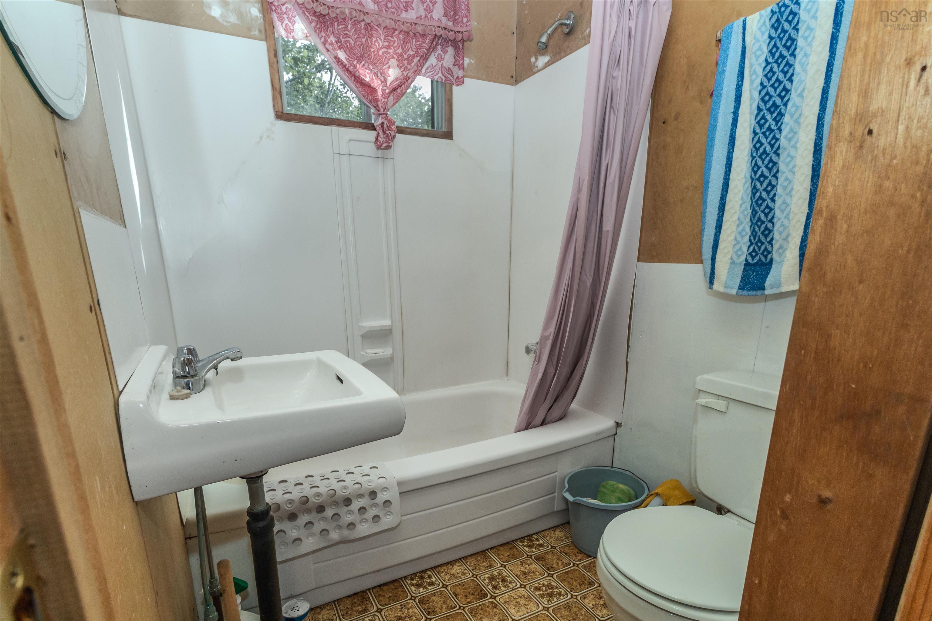 $219,000.00: 200 Campbell Street, Marion Bridge