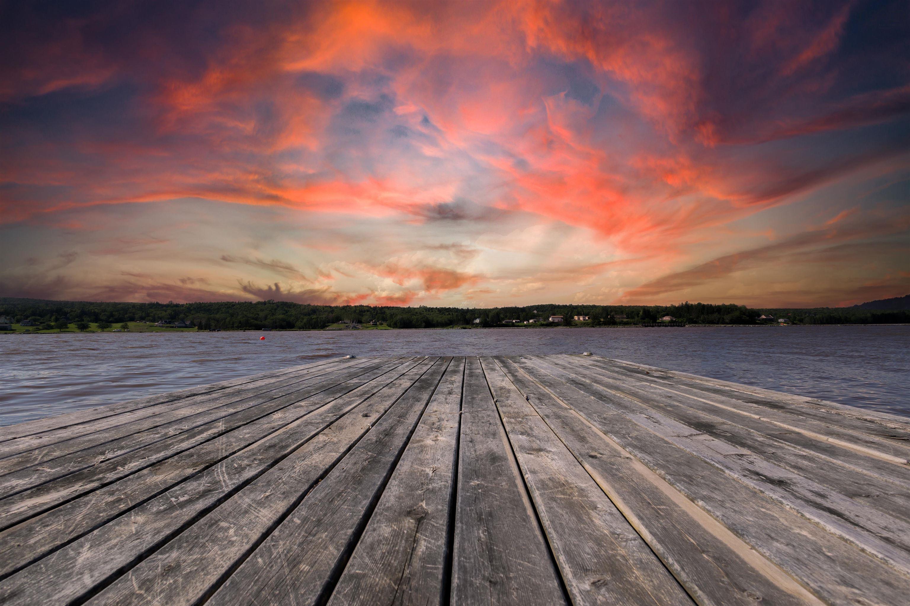 $998,000.00: 70 Tweednooge Place, East Bay