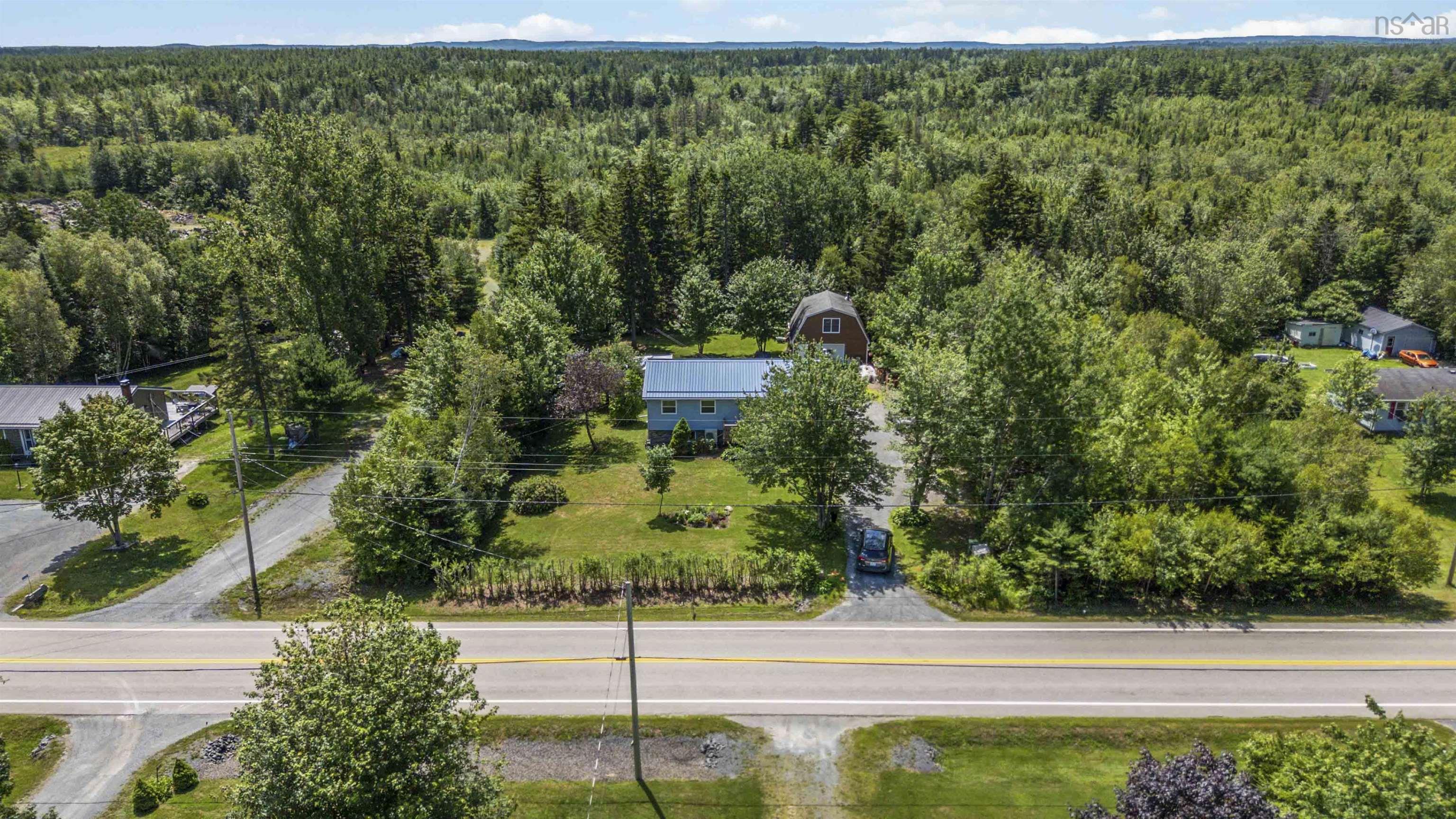 $549,000.00: 11951 Highway 3, Spectacle Lakes