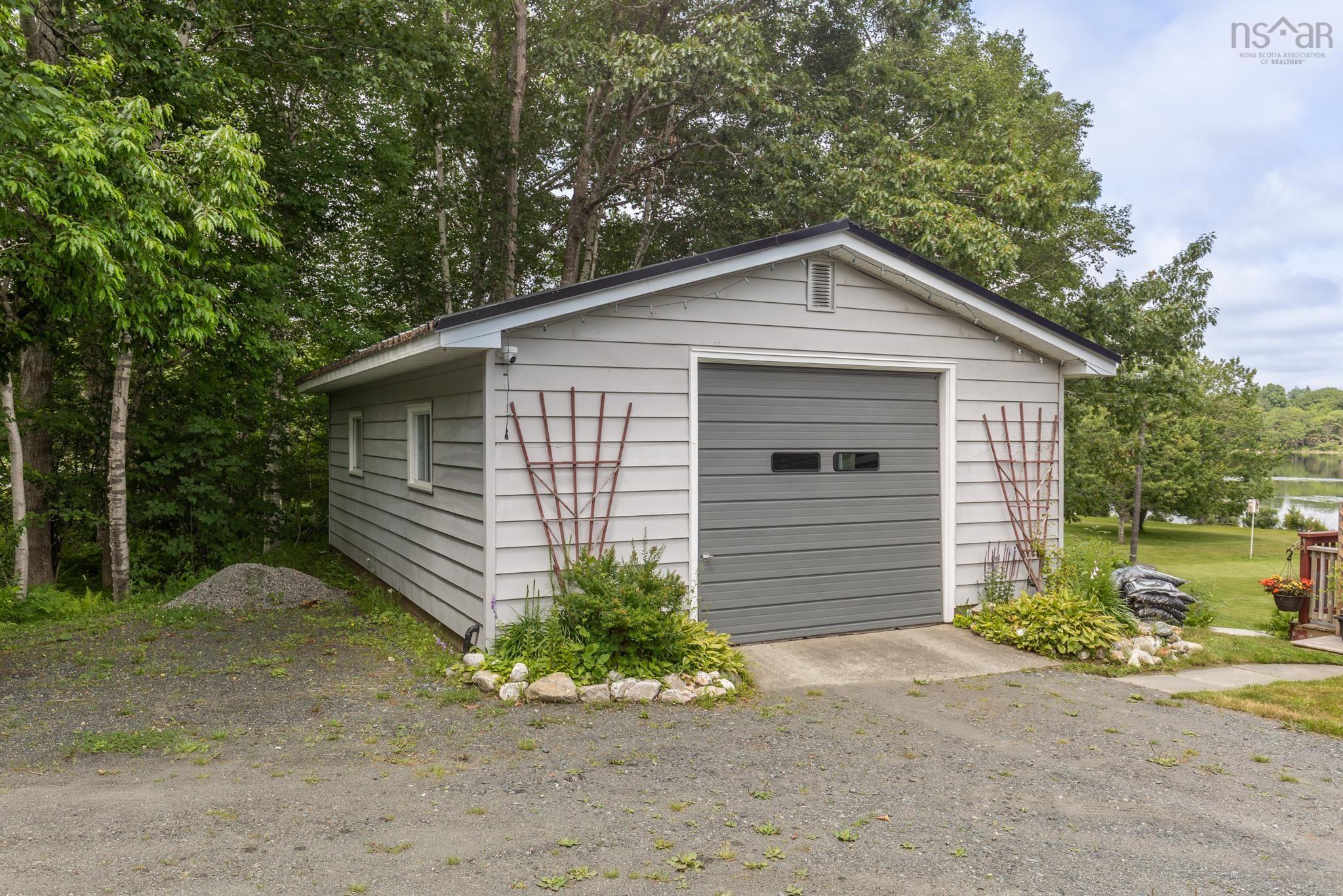 $569,900.00: 998 Mood Road, Summerville