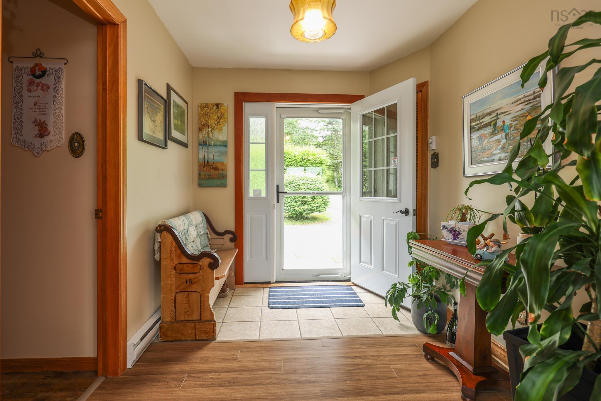 $569,900.00: 998 Mood Road, Summerville