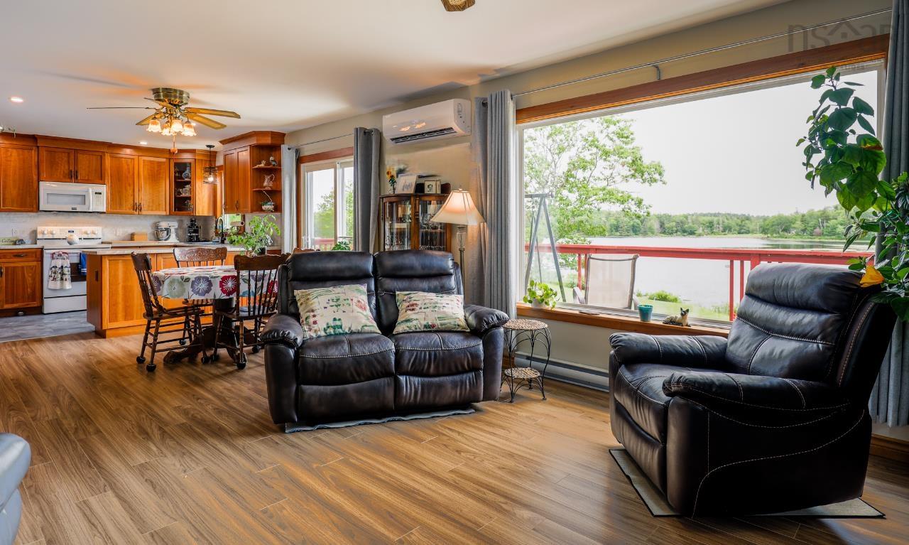 $569,900.00: 998 Mood Road, Summerville