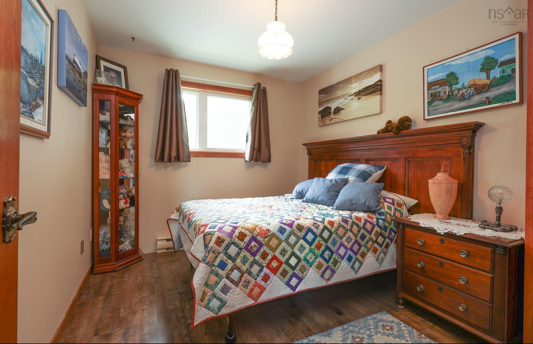 $569,900.00: 998 Mood Road, Summerville