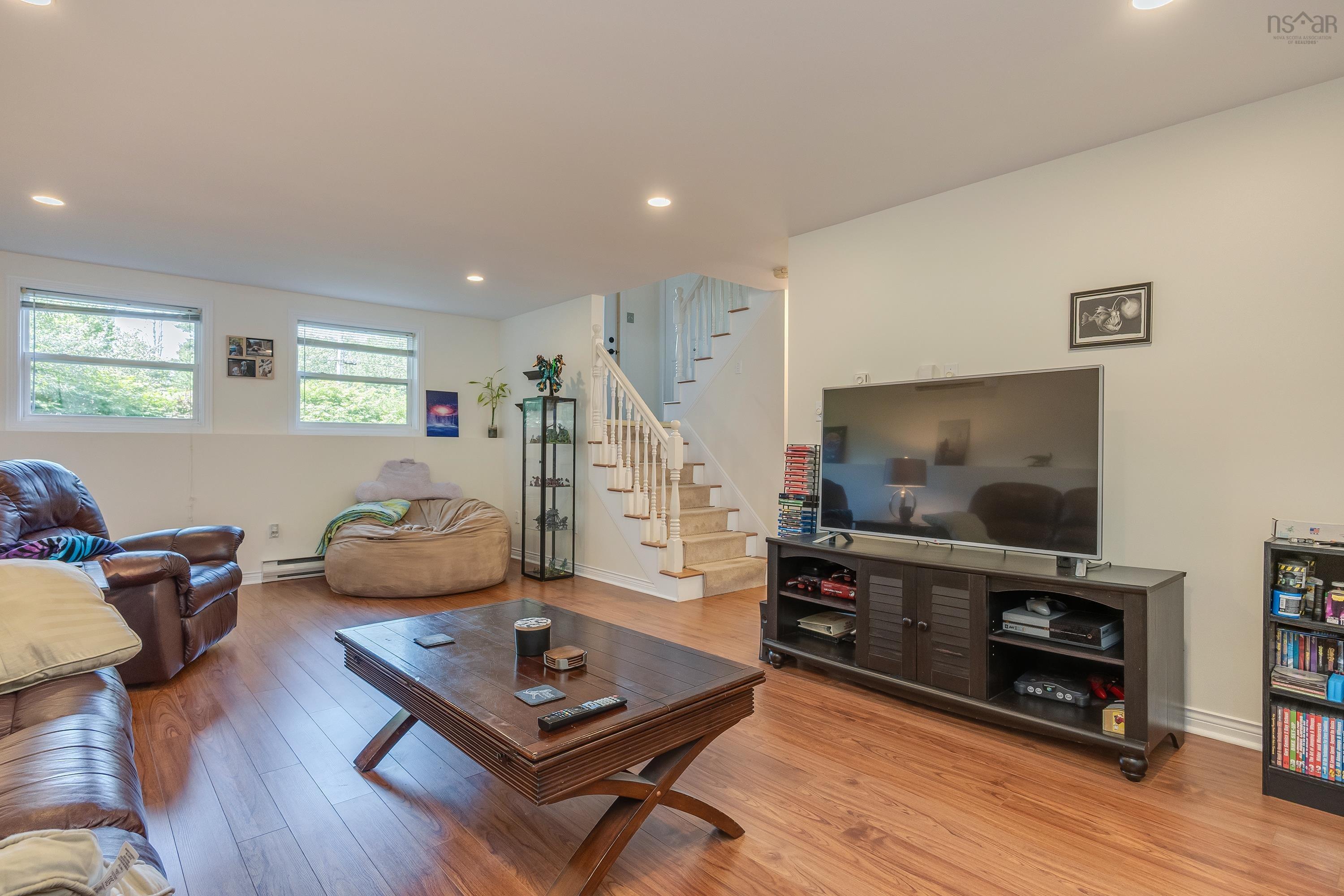 $409,900.00: 115 Sunset Drive, Kingston