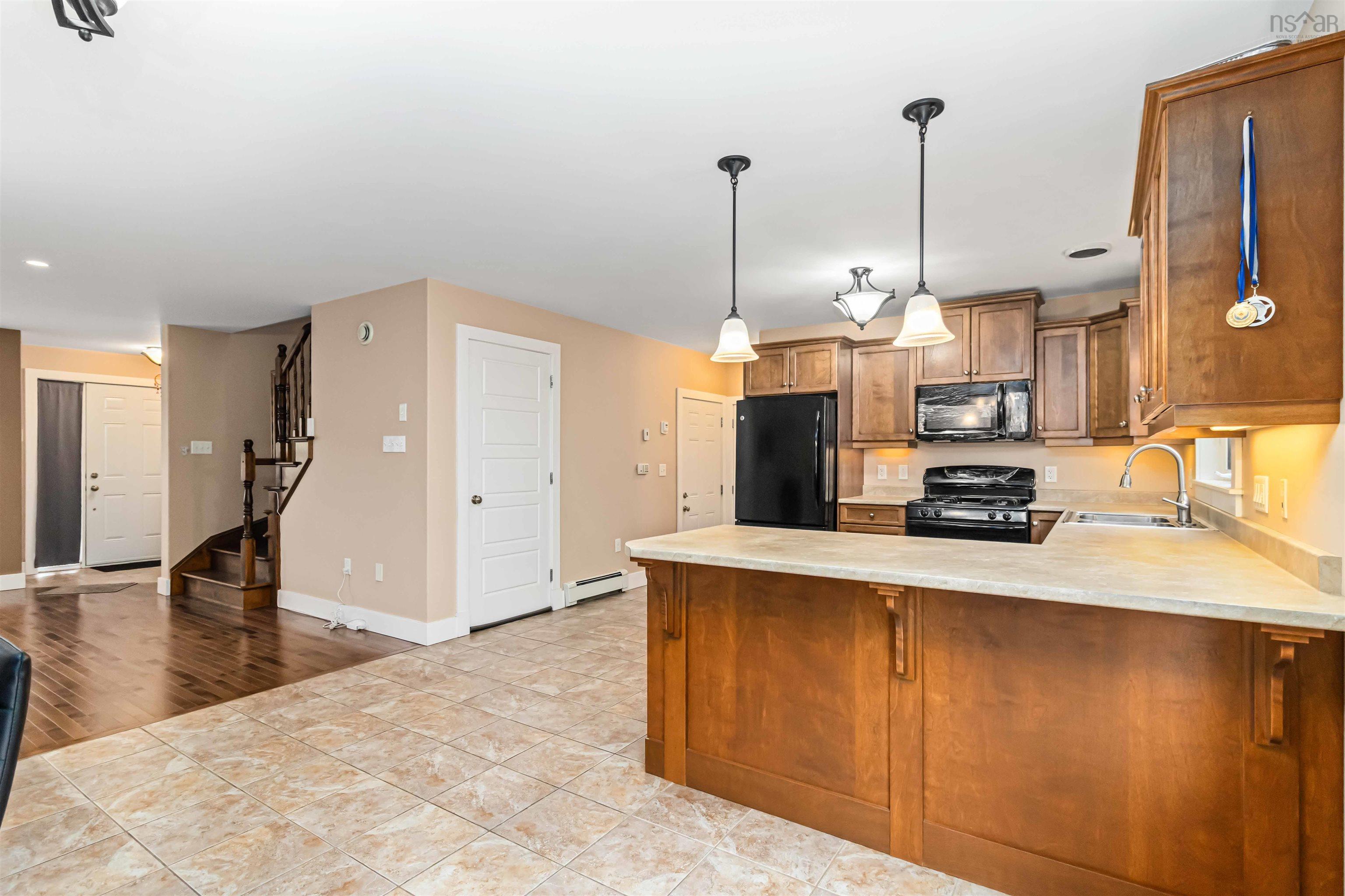 $649,900.00: 45 Cannon Terrace, Dartmouth