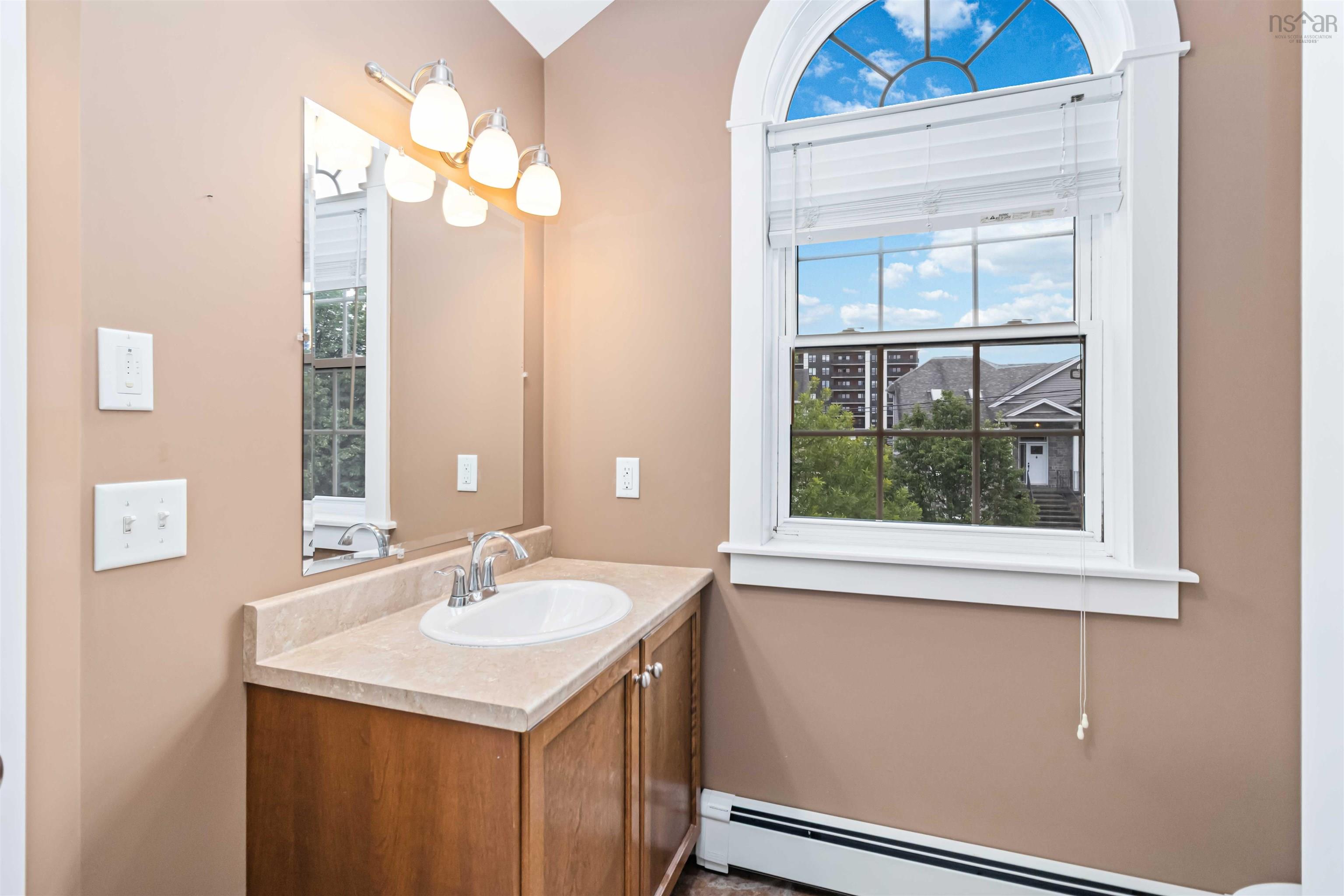 $649,900.00: 45 Cannon Terrace, Dartmouth