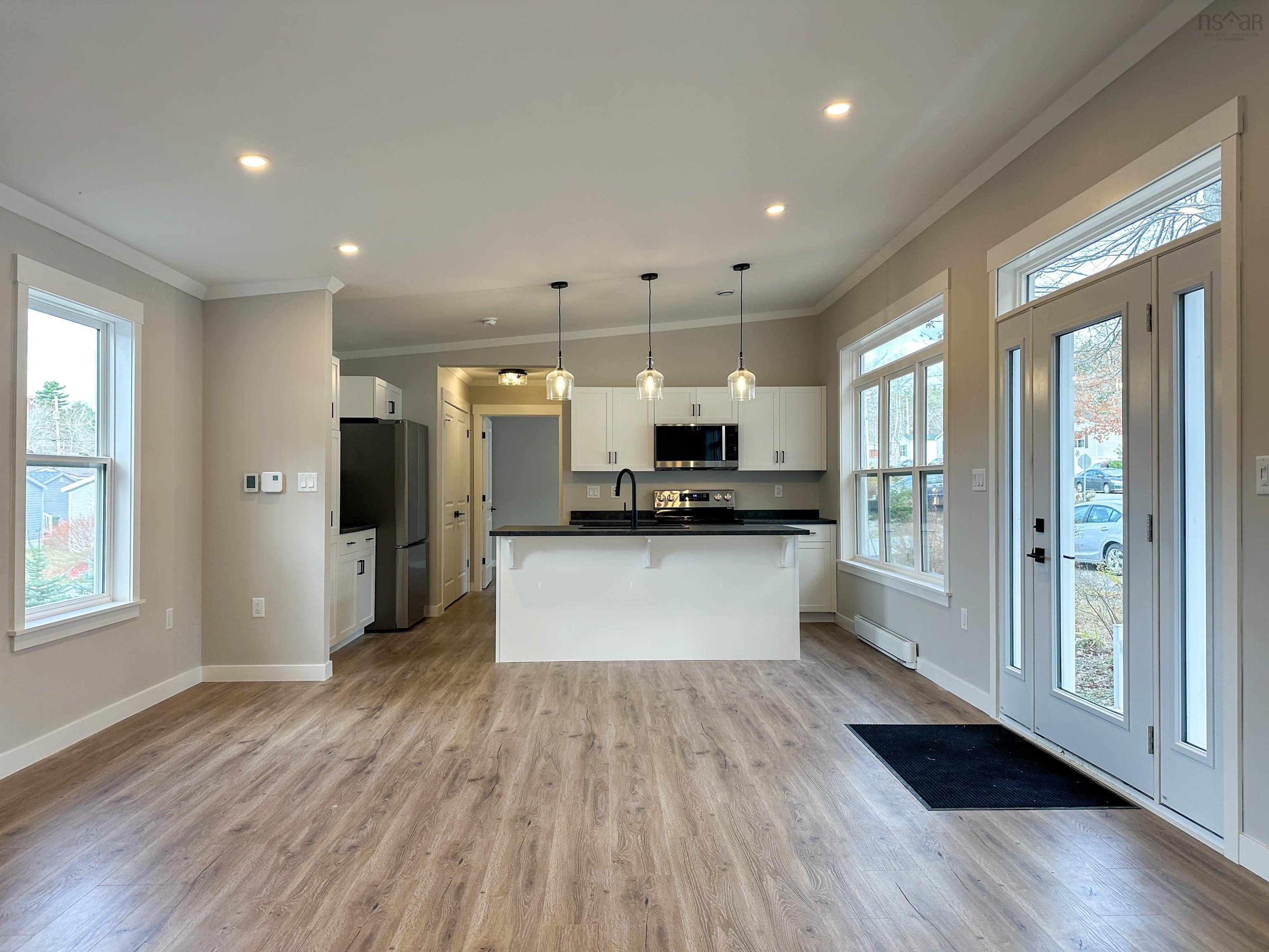 $289,900.00: 12 RICHARDS Street, Bridgewater