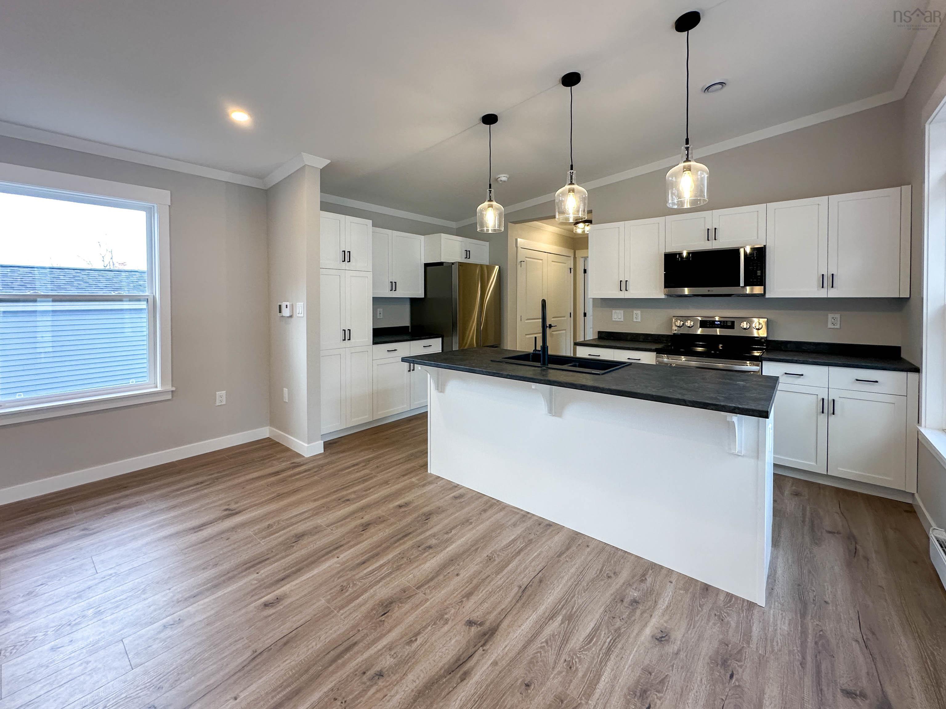 $289,900.00: 12 RICHARDS Street, Bridgewater