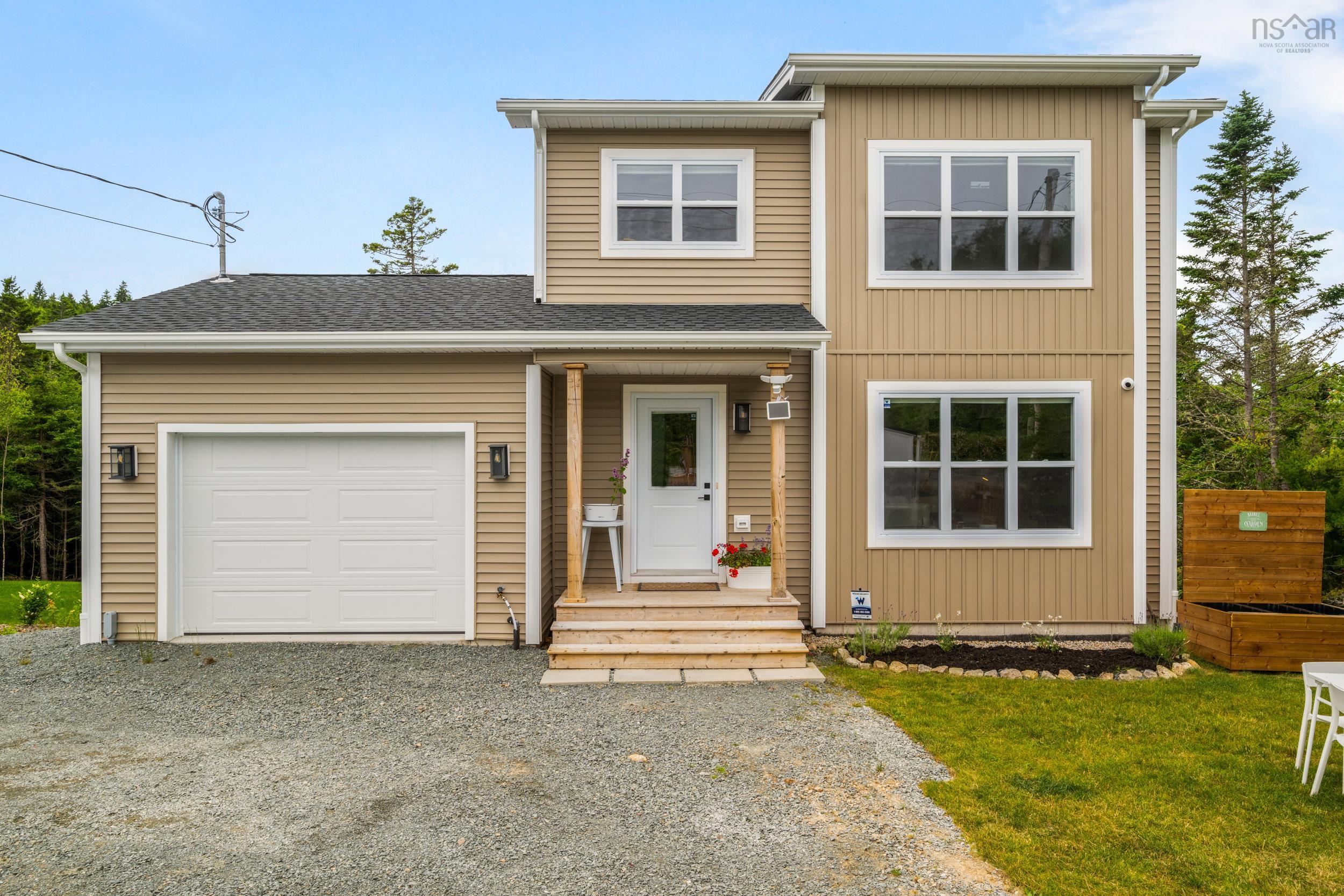 11186 Peggys Cove Road, Seabright, NS (MLS® 202517776)