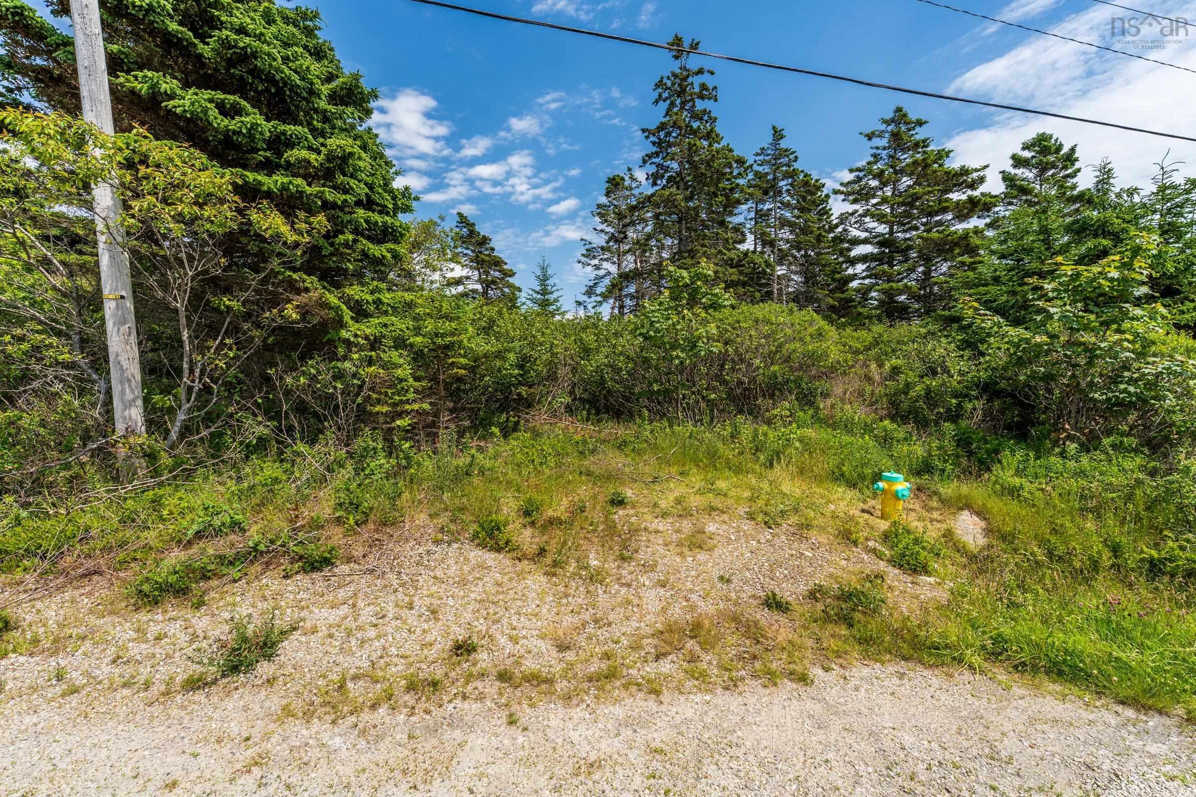 $39,000.00: Lot Highway 3, Middle East Pubnico