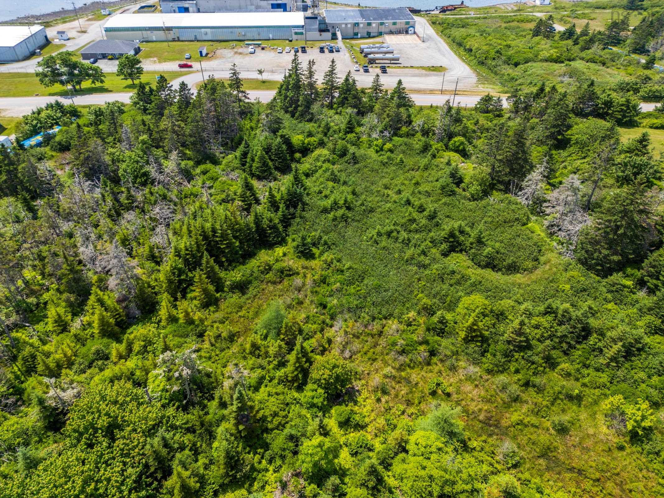 $39,000.00: Lot Highway 3, Middle East Pubnico