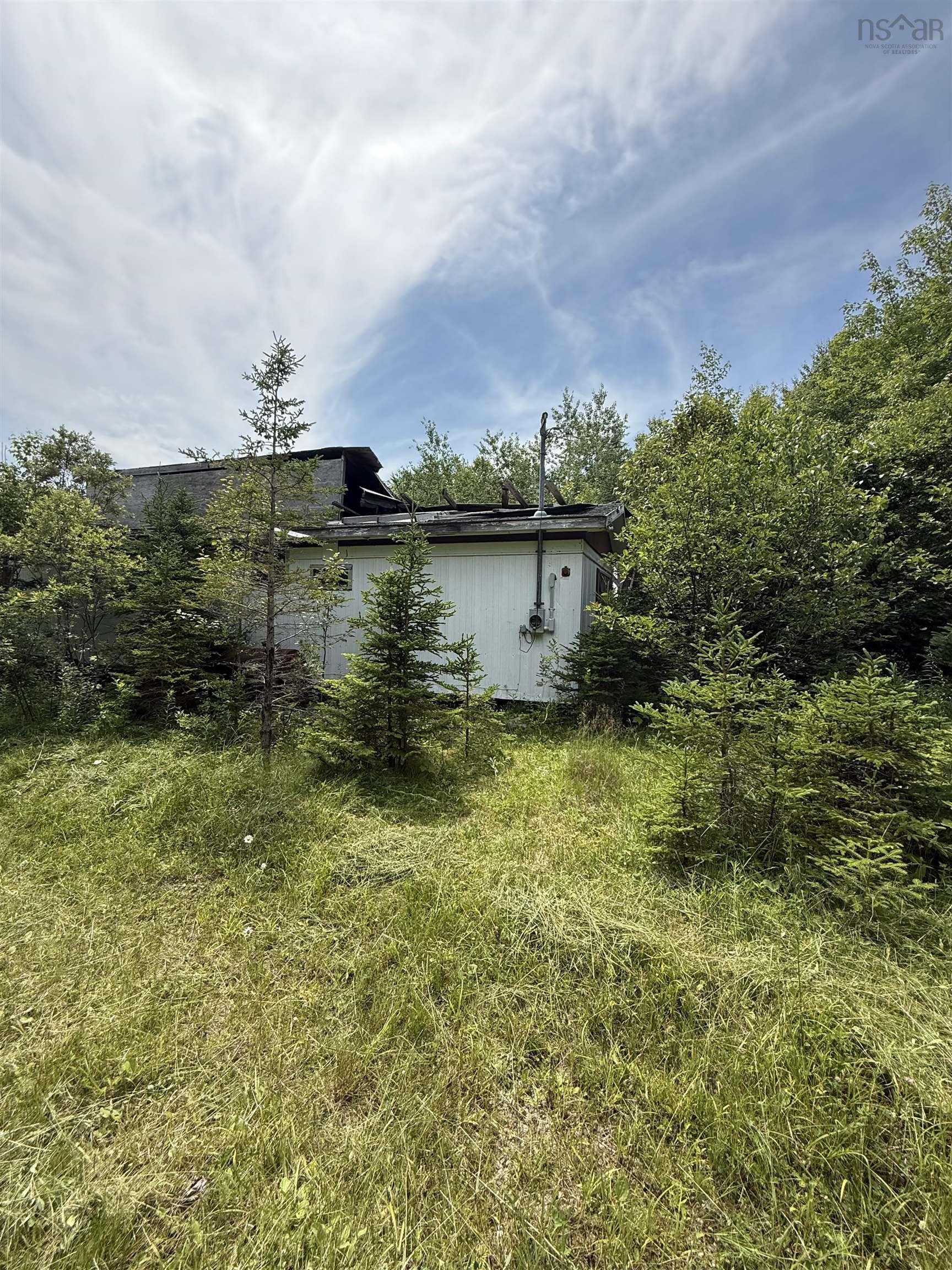 $99,000.00: 5569 Highway 105 Highway, Port Bevis