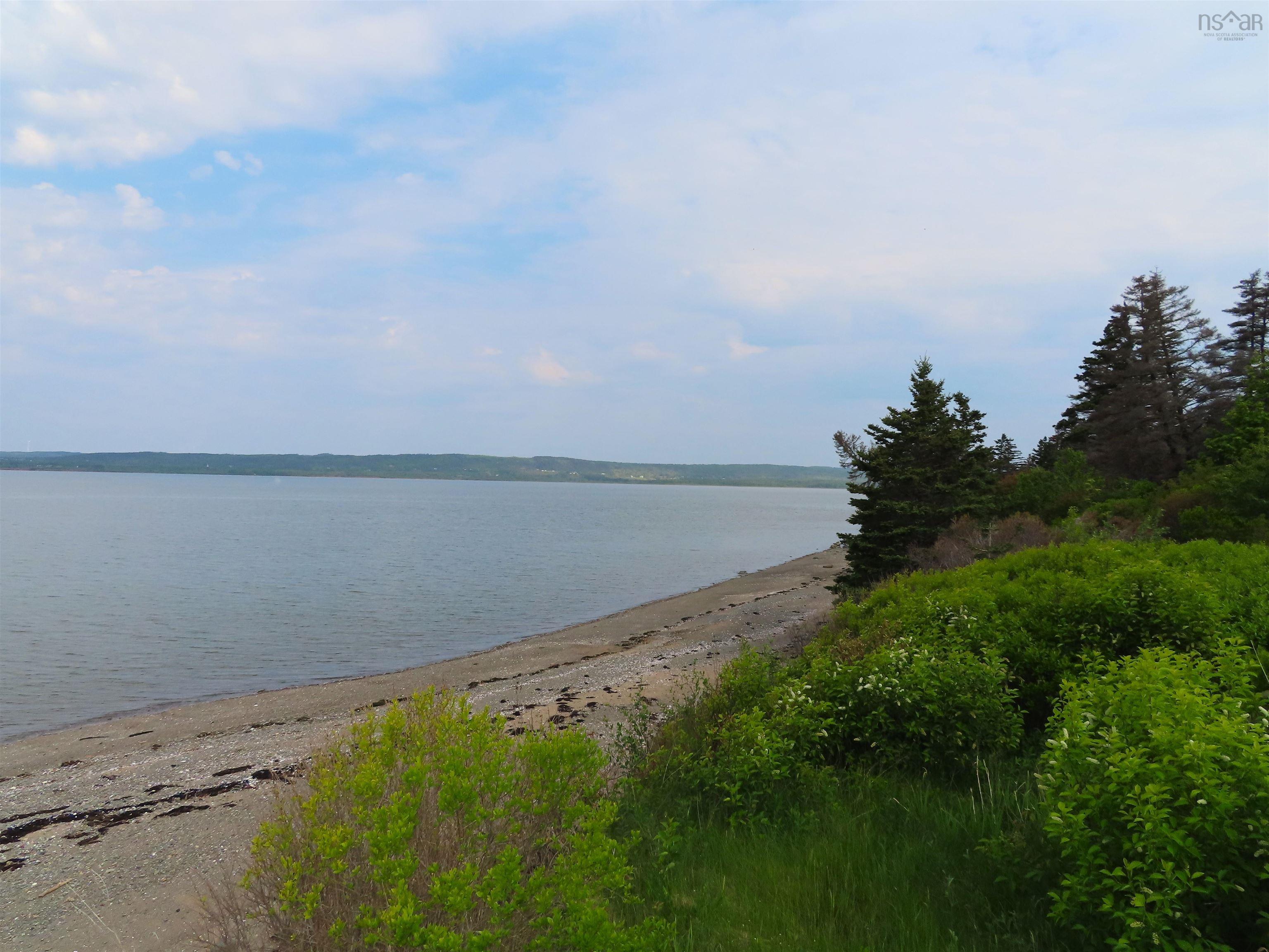 $175,000.00: Lot Highway 101, Brighton