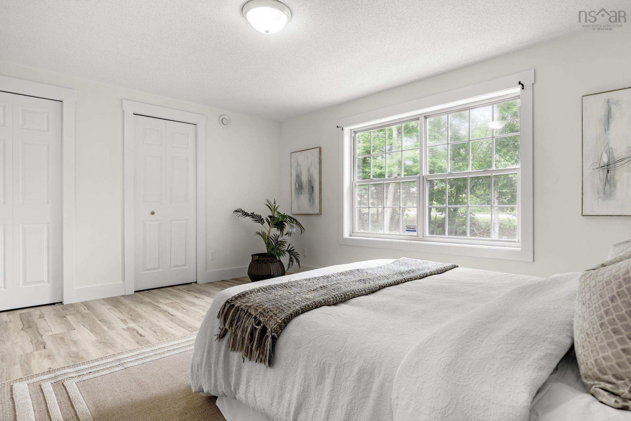 $539,900.00: 200 Lake Loon Road, Lake Loon