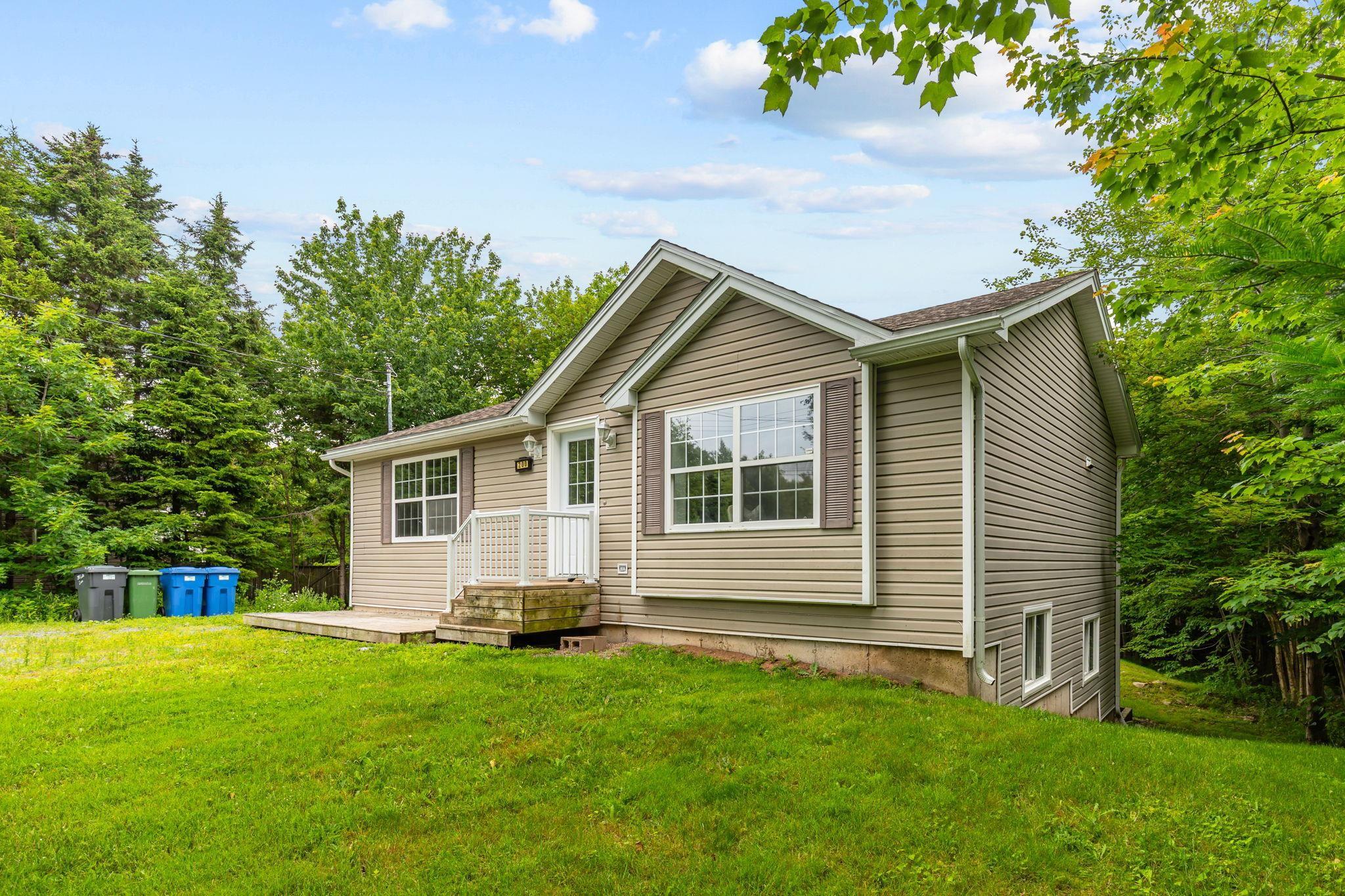 $539,900.00: 200 Lake Loon Road, Lake Loon