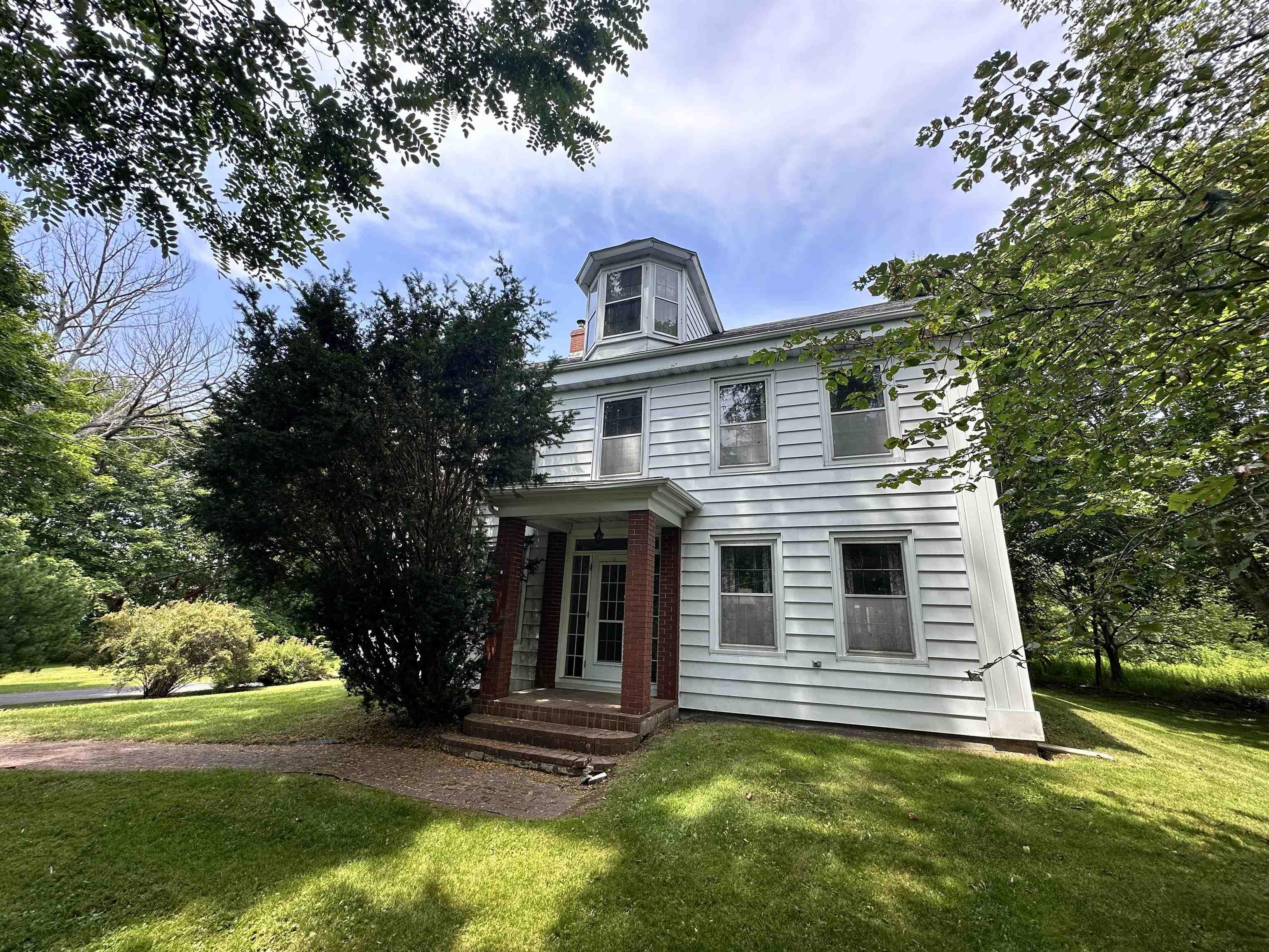 $499,900.00: 4150 Highway 3, Brooklyn