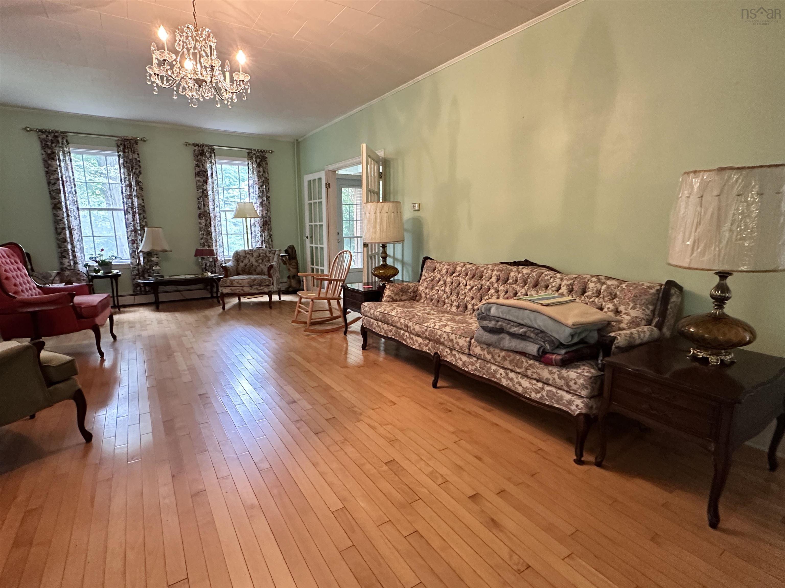 $499,900.00: 4150 Highway 3, Brooklyn