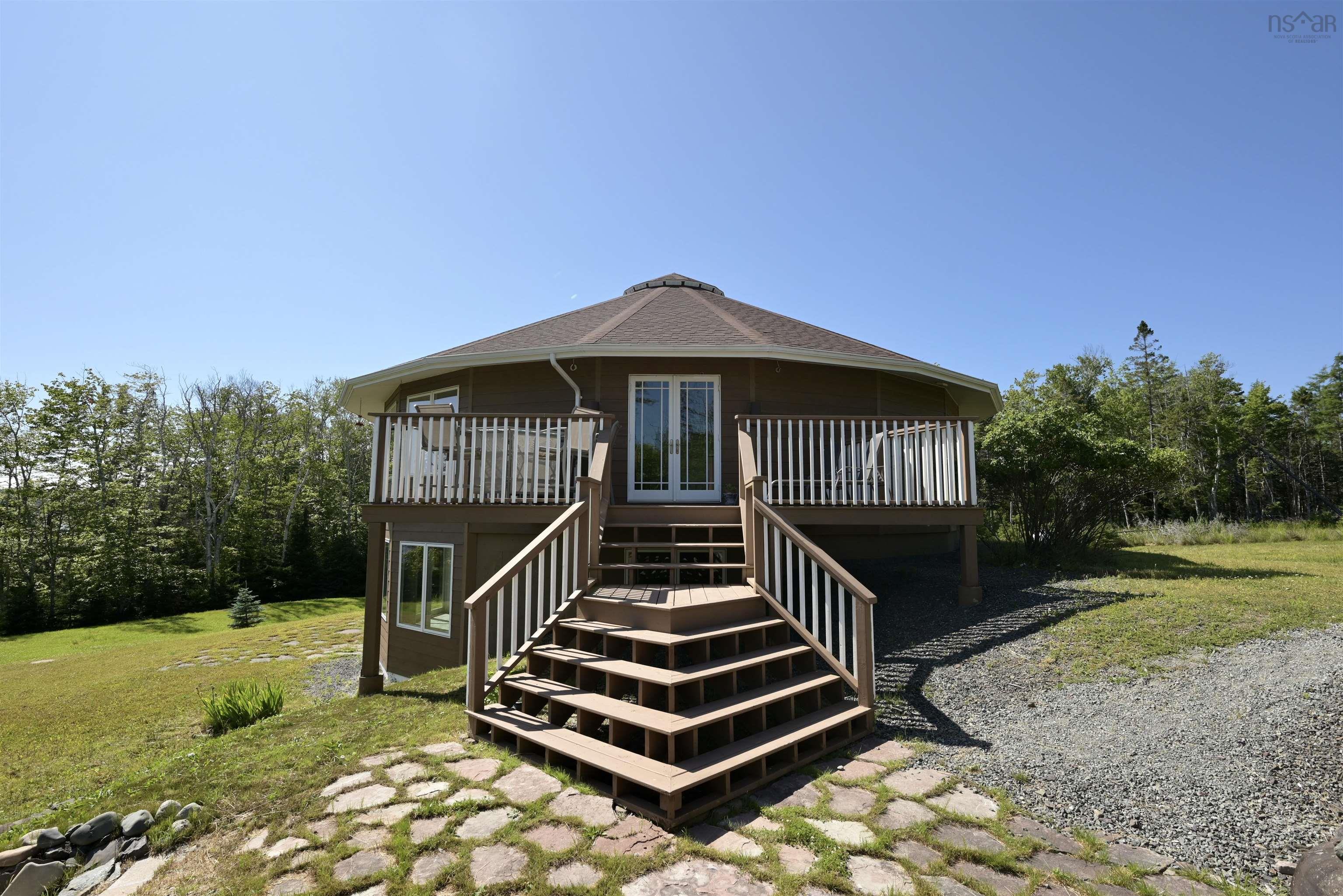 $840,000.00: 458 Maple Drive, Cape George