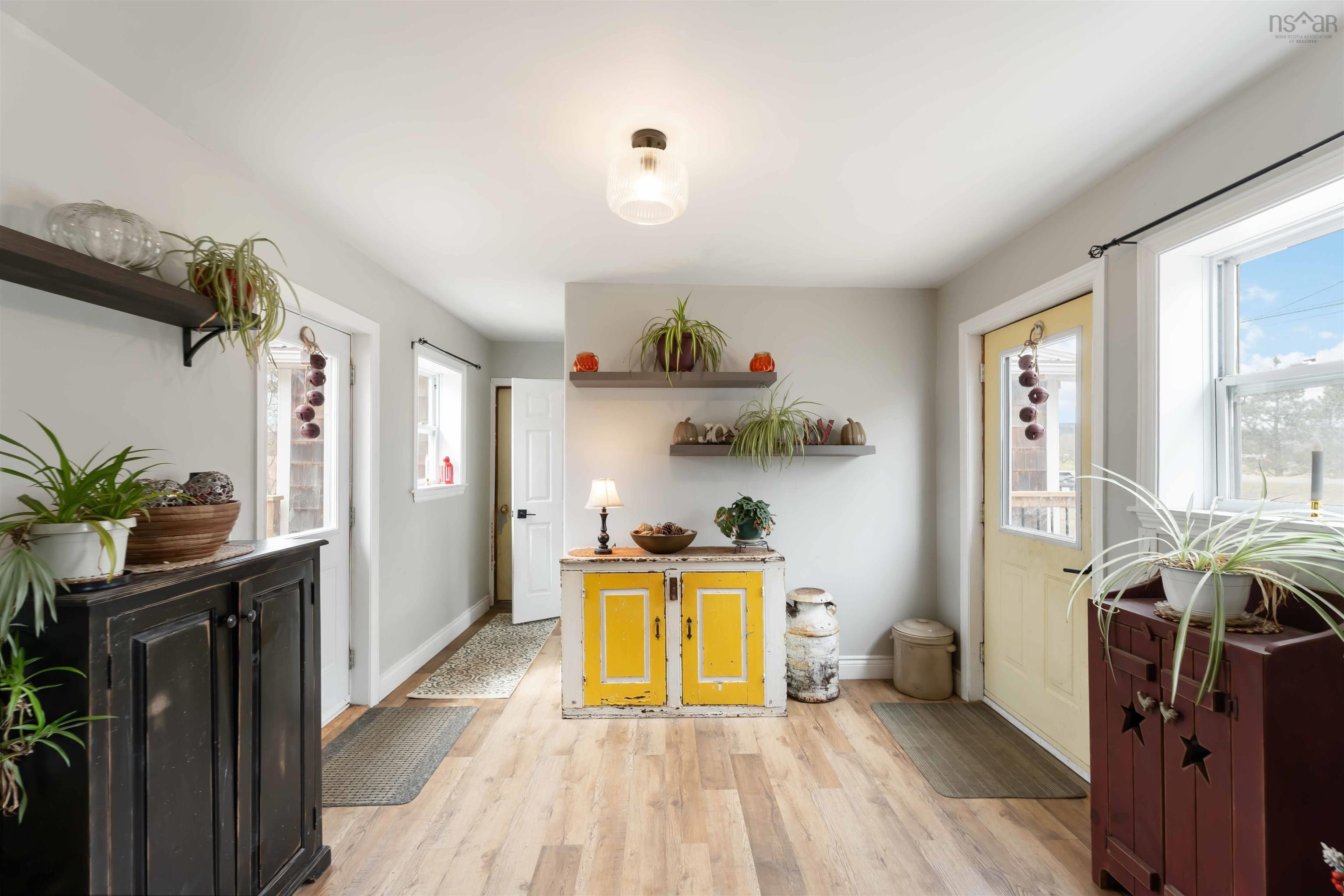 $525,000.00: 311 Morden Road, Selfridge Corner