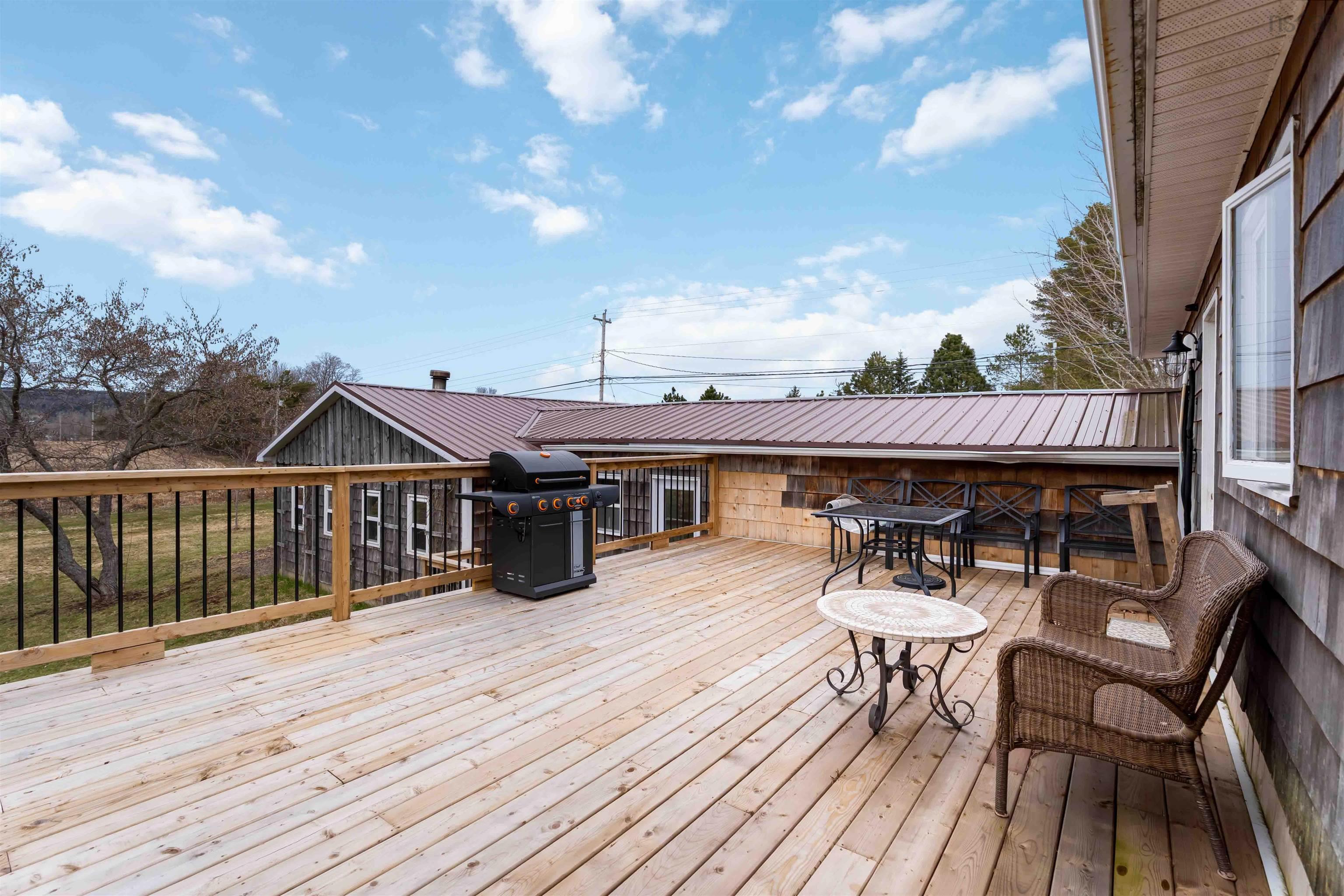 $525,000.00: 311 Morden Road, Selfridge Corner