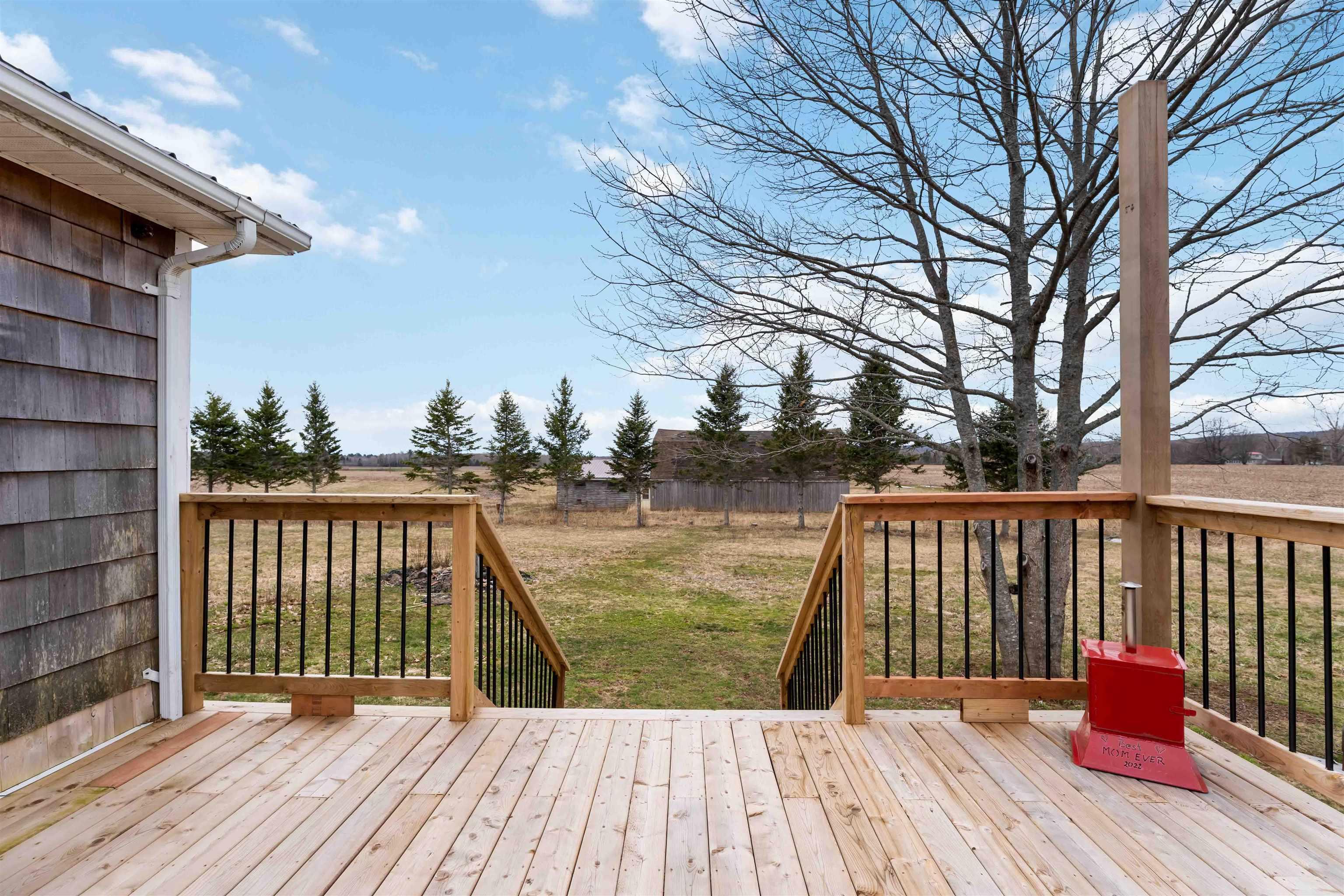 $525,000.00: 311 Morden Road, Selfridge Corner