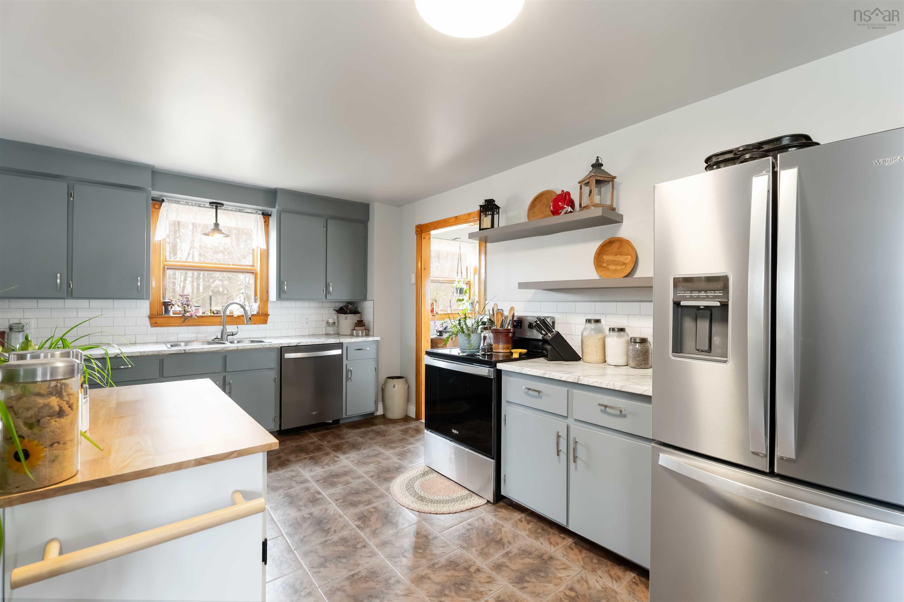 $525,000.00: 311 Morden Road, Selfridge Corner