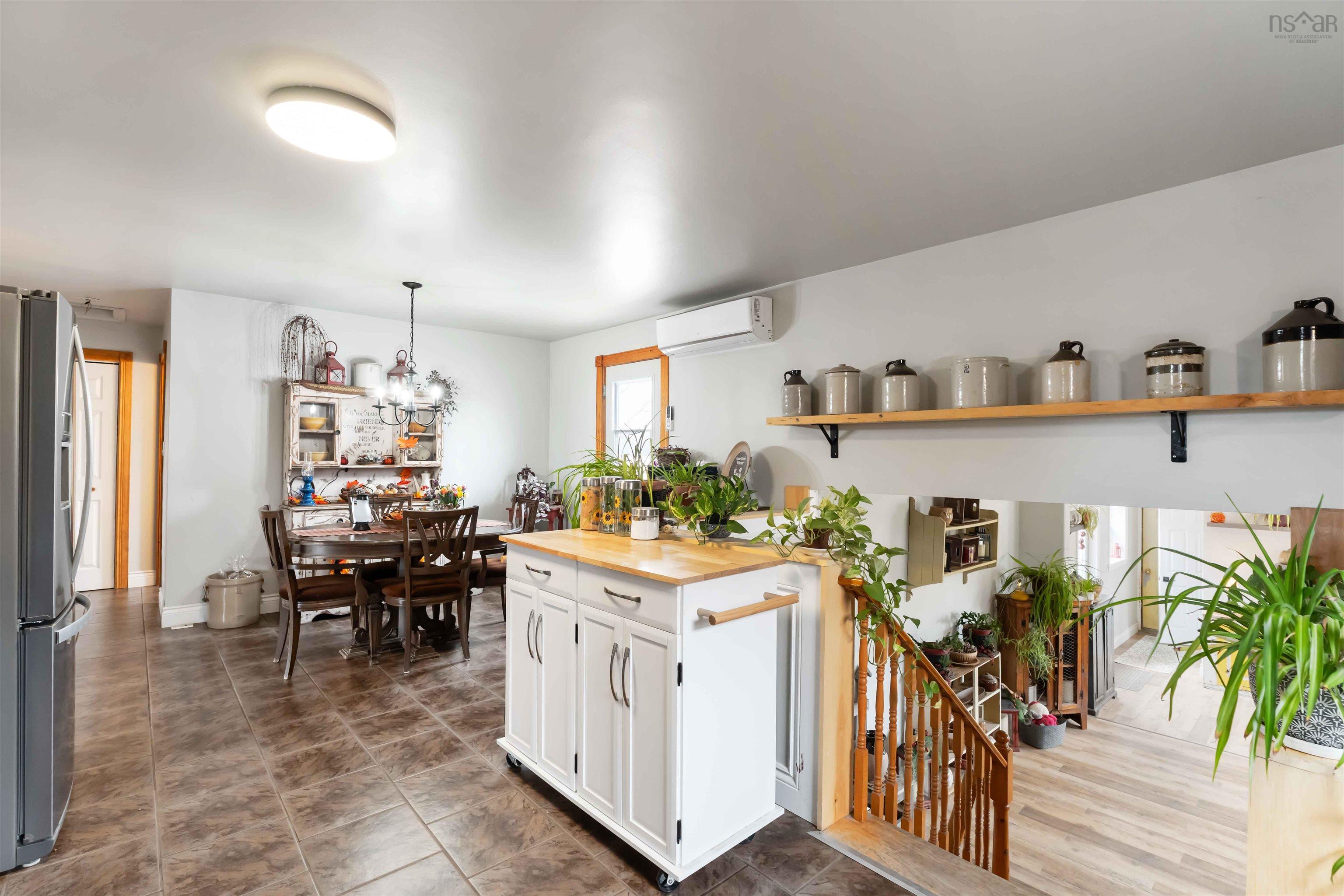 $525,000.00: 311 Morden Road, Selfridge Corner
