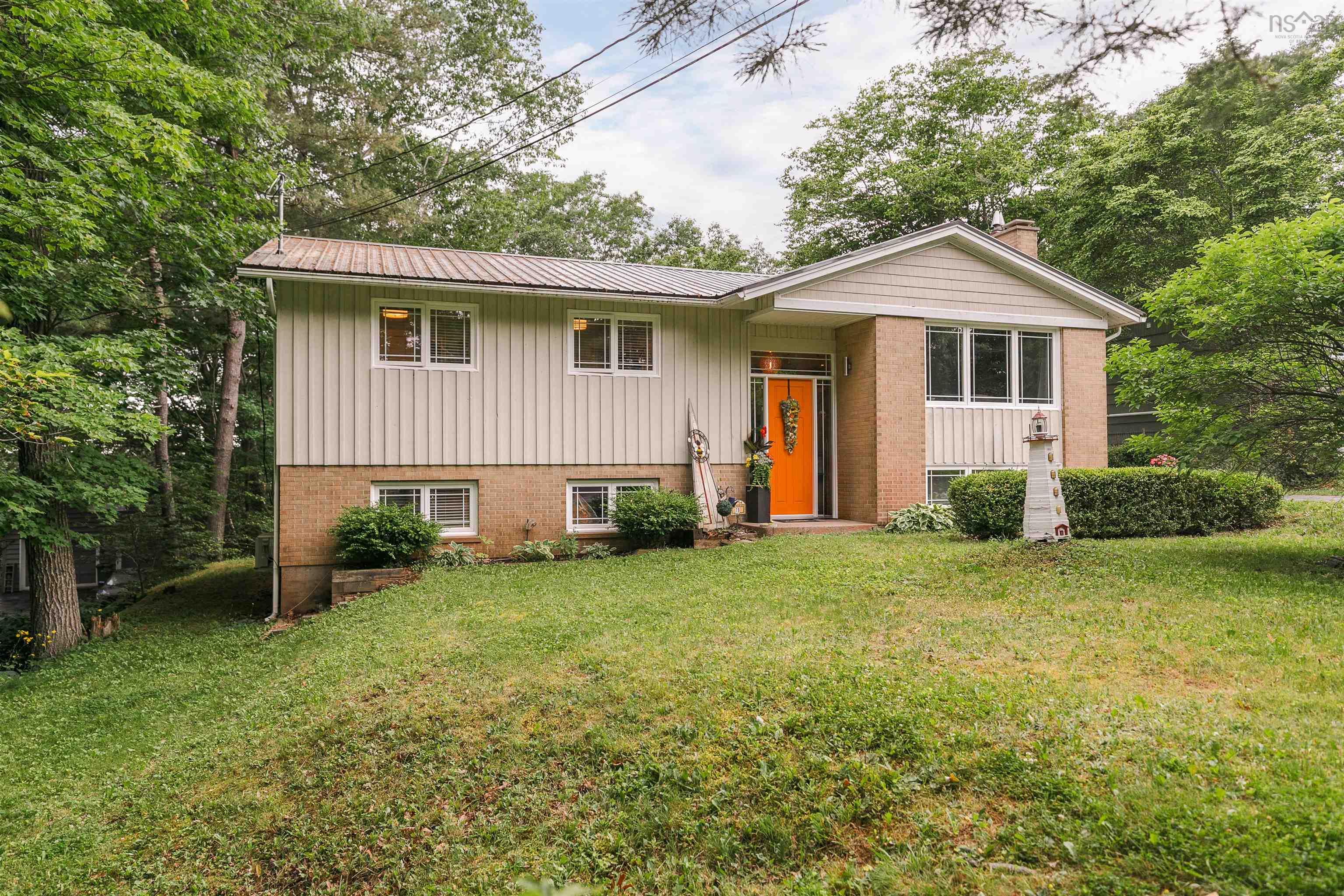 $679,900.00: 79 Ridge Avenue, Waverley