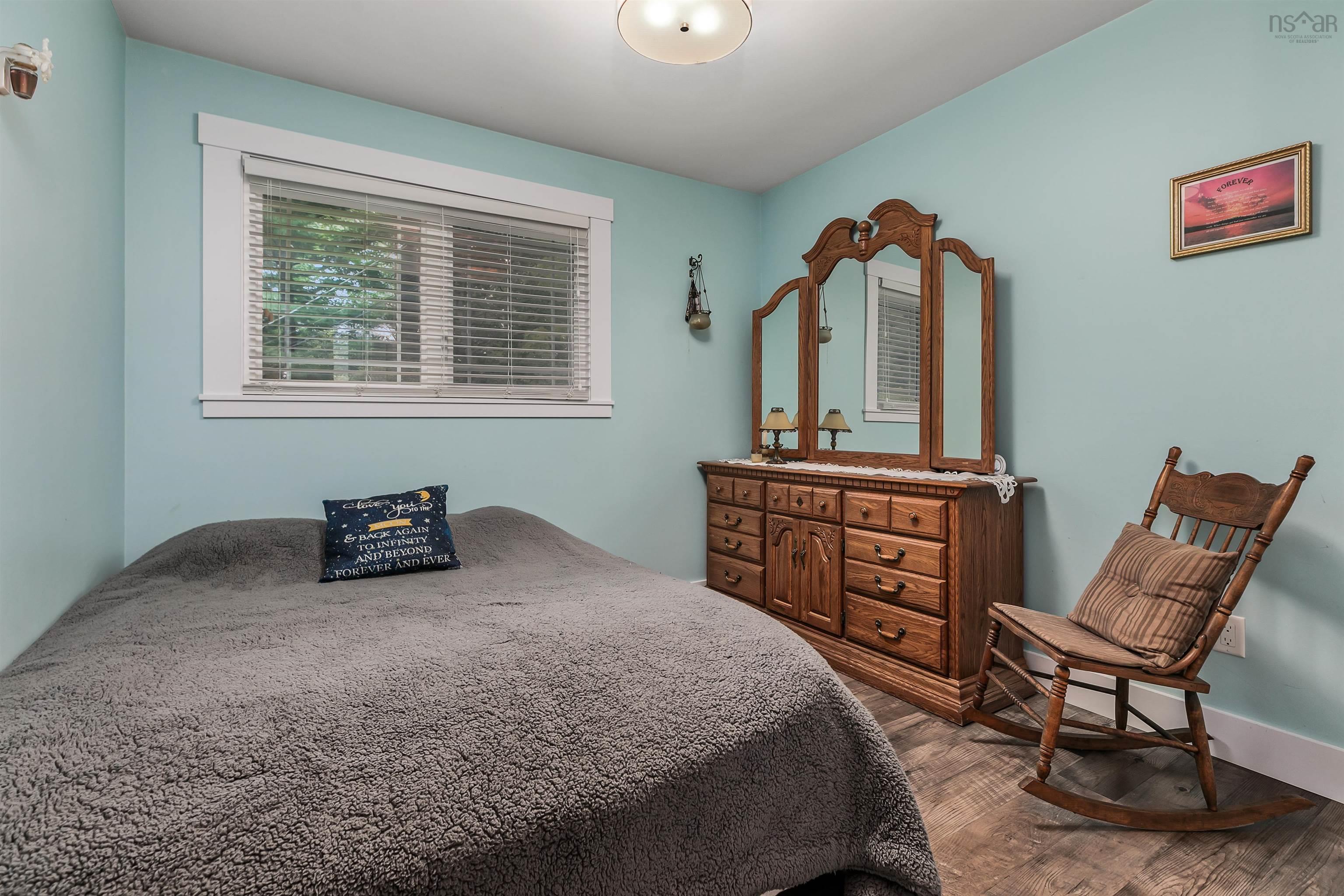 $679,900.00: 79 Ridge Avenue, Waverley