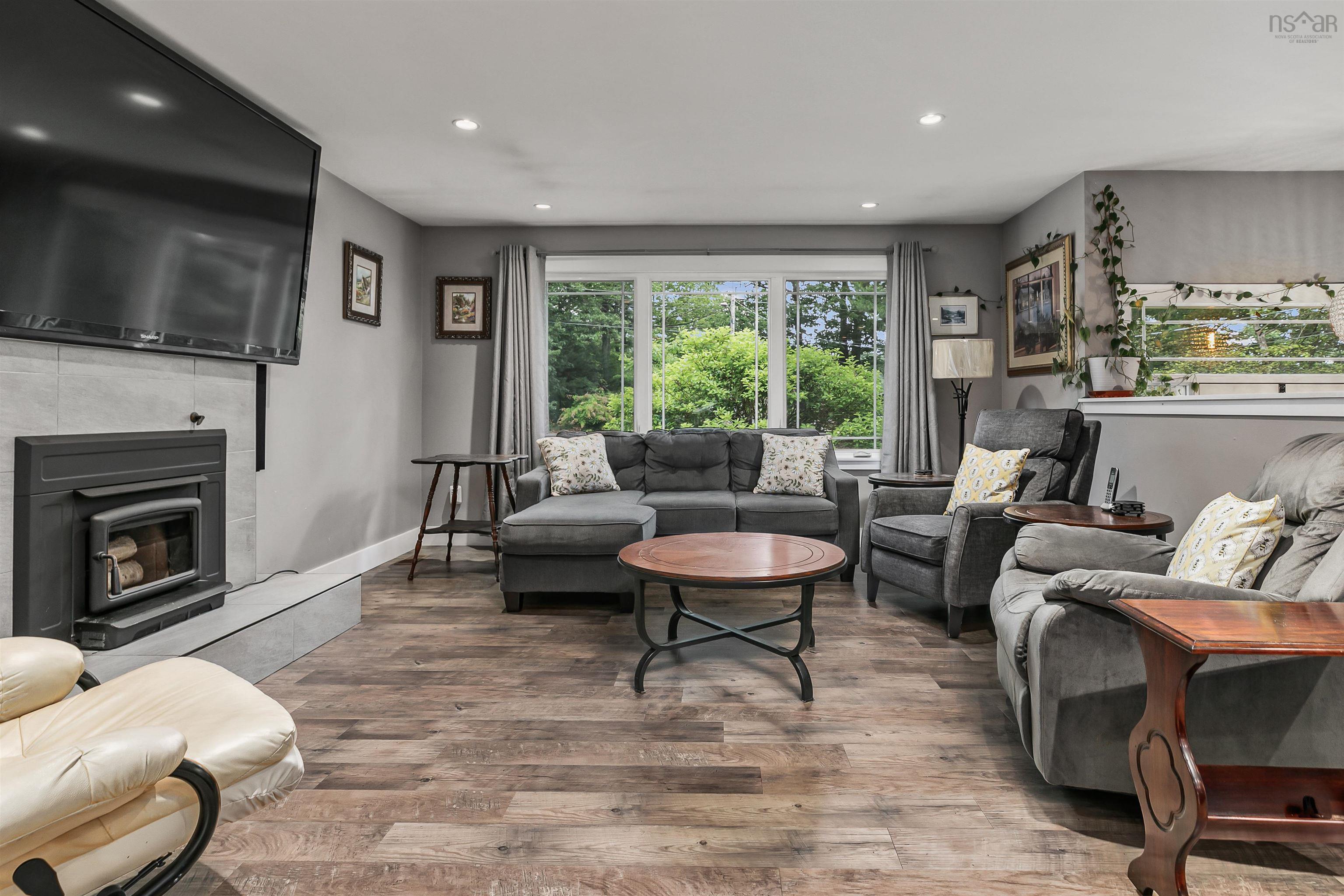 $679,900.00: 79 Ridge Avenue, Waverley