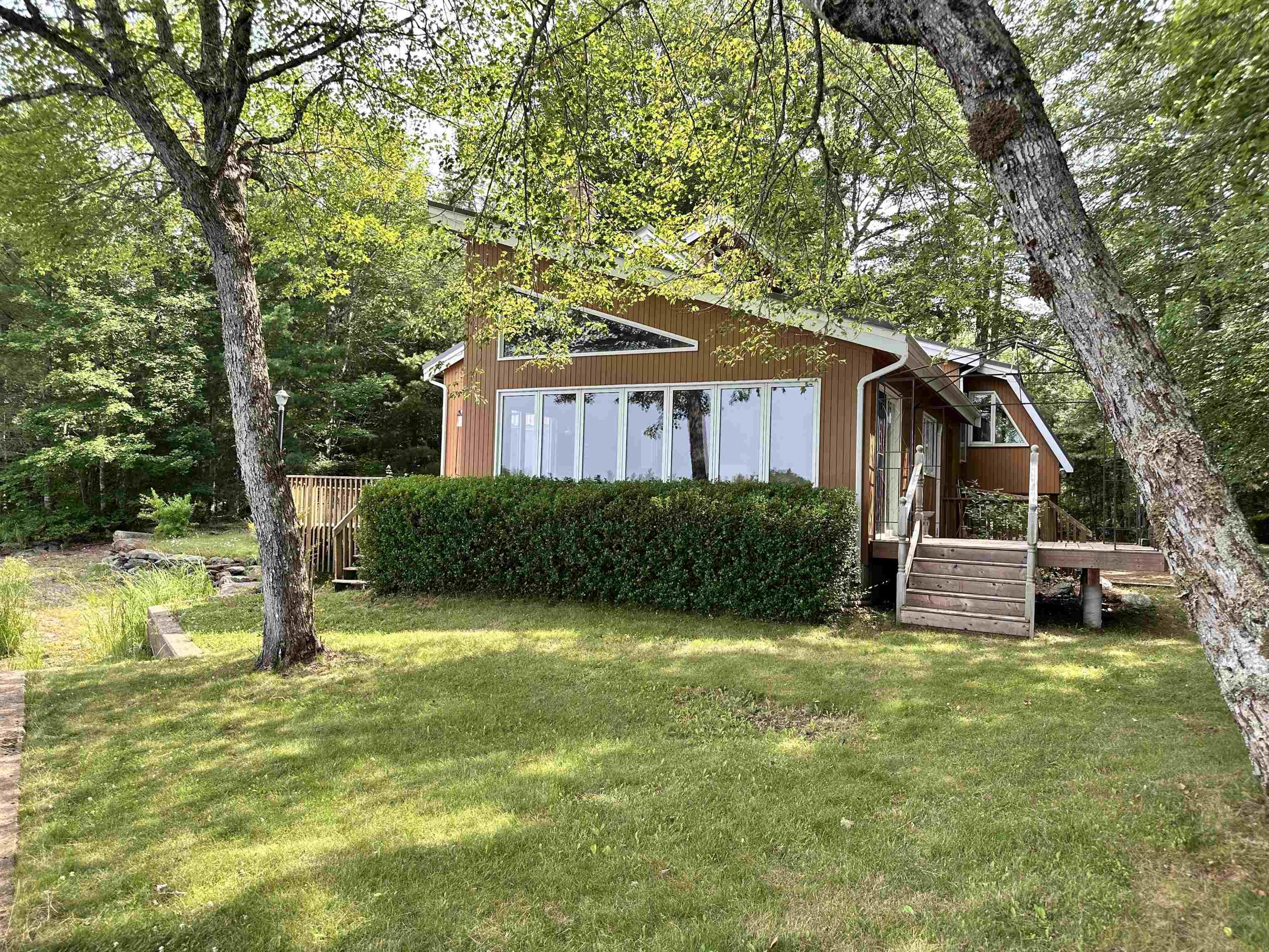 $599,000.00: 52 Meadow Road, Greenfield