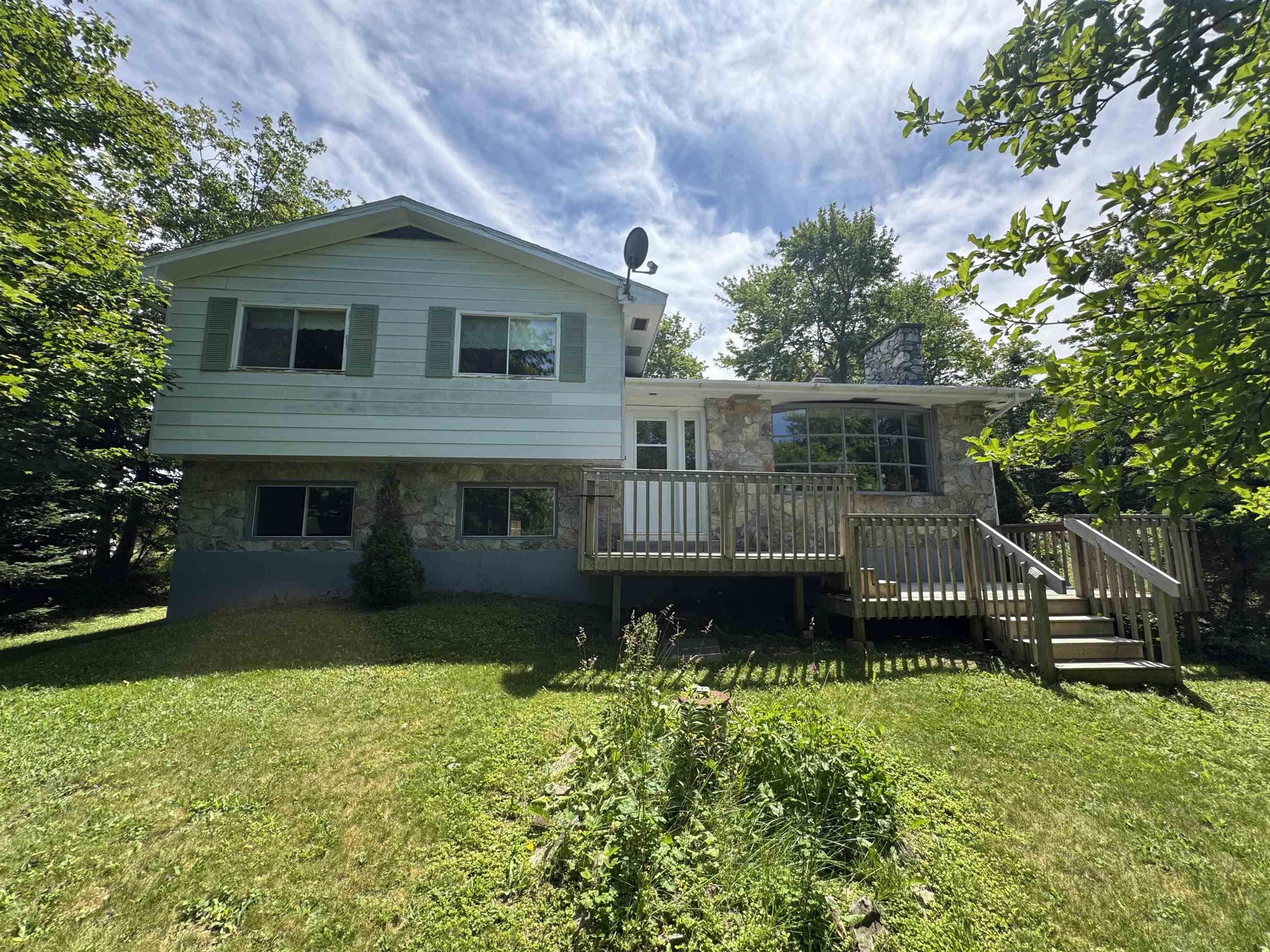 $289,000.00: 959 Front Lake Road, Caribou Marsh