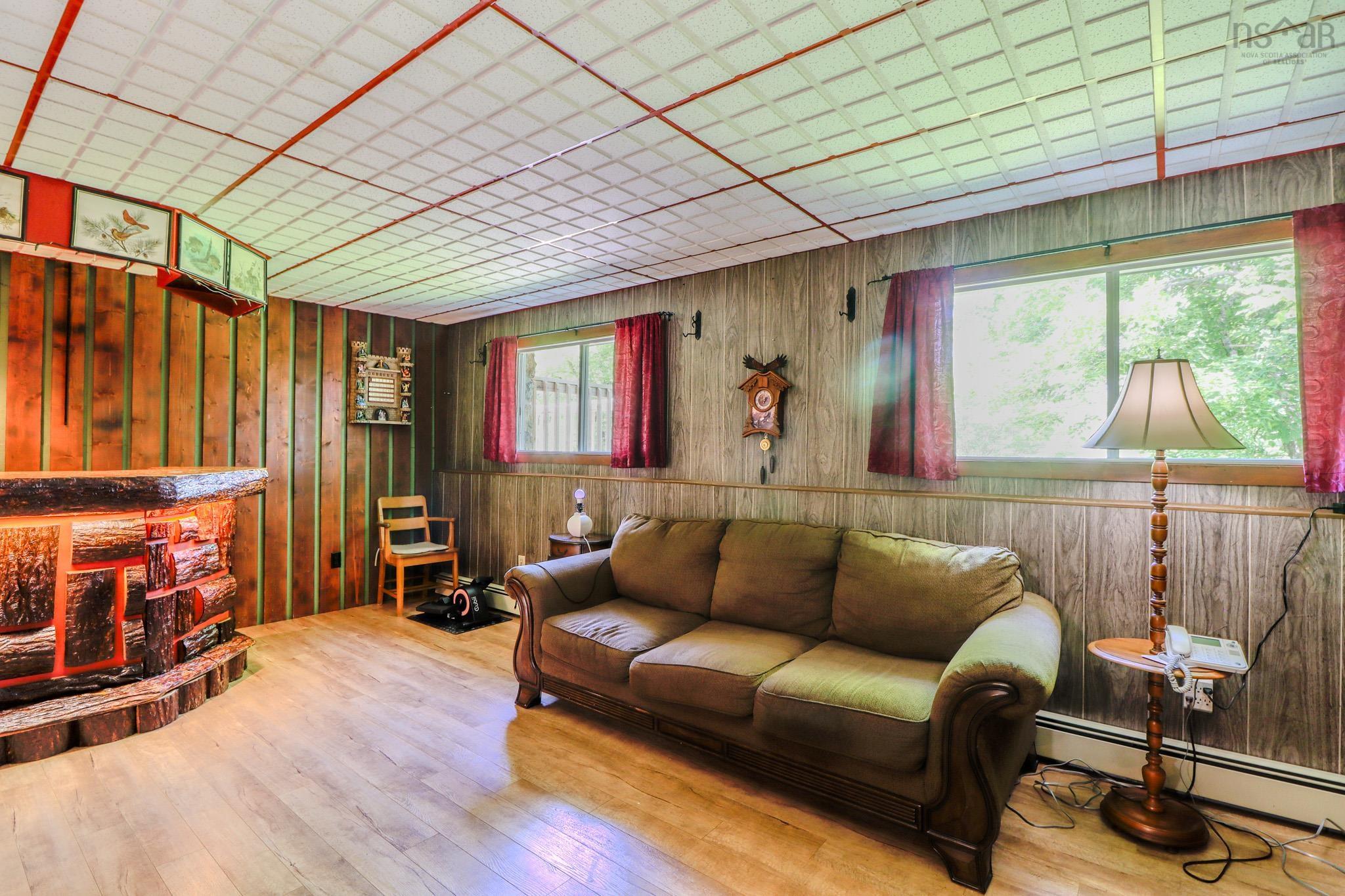 $289,000.00: 959 Front Lake Road, Caribou Marsh