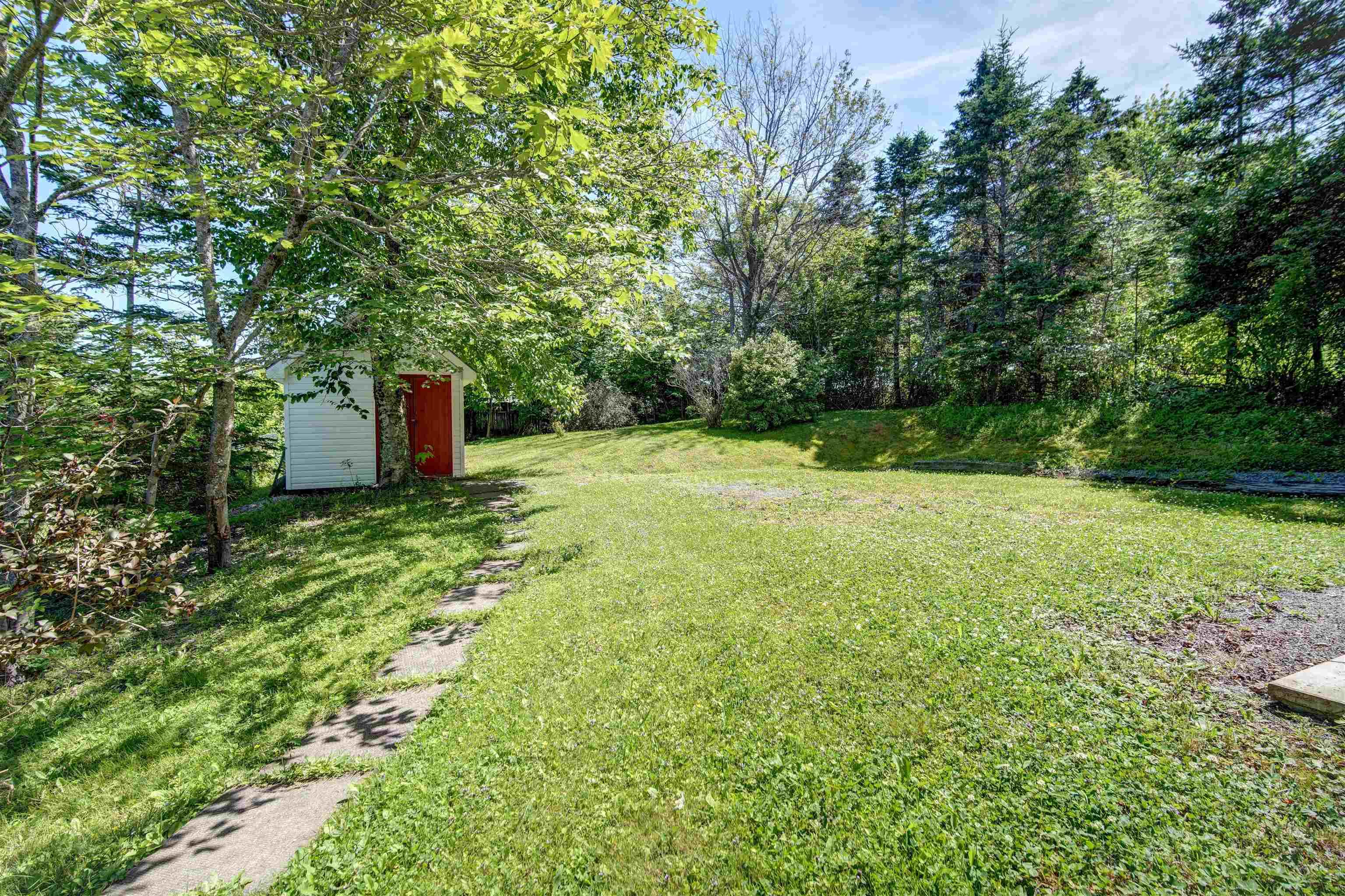$609,900.00: 111 Nova Terrace, Colby Village