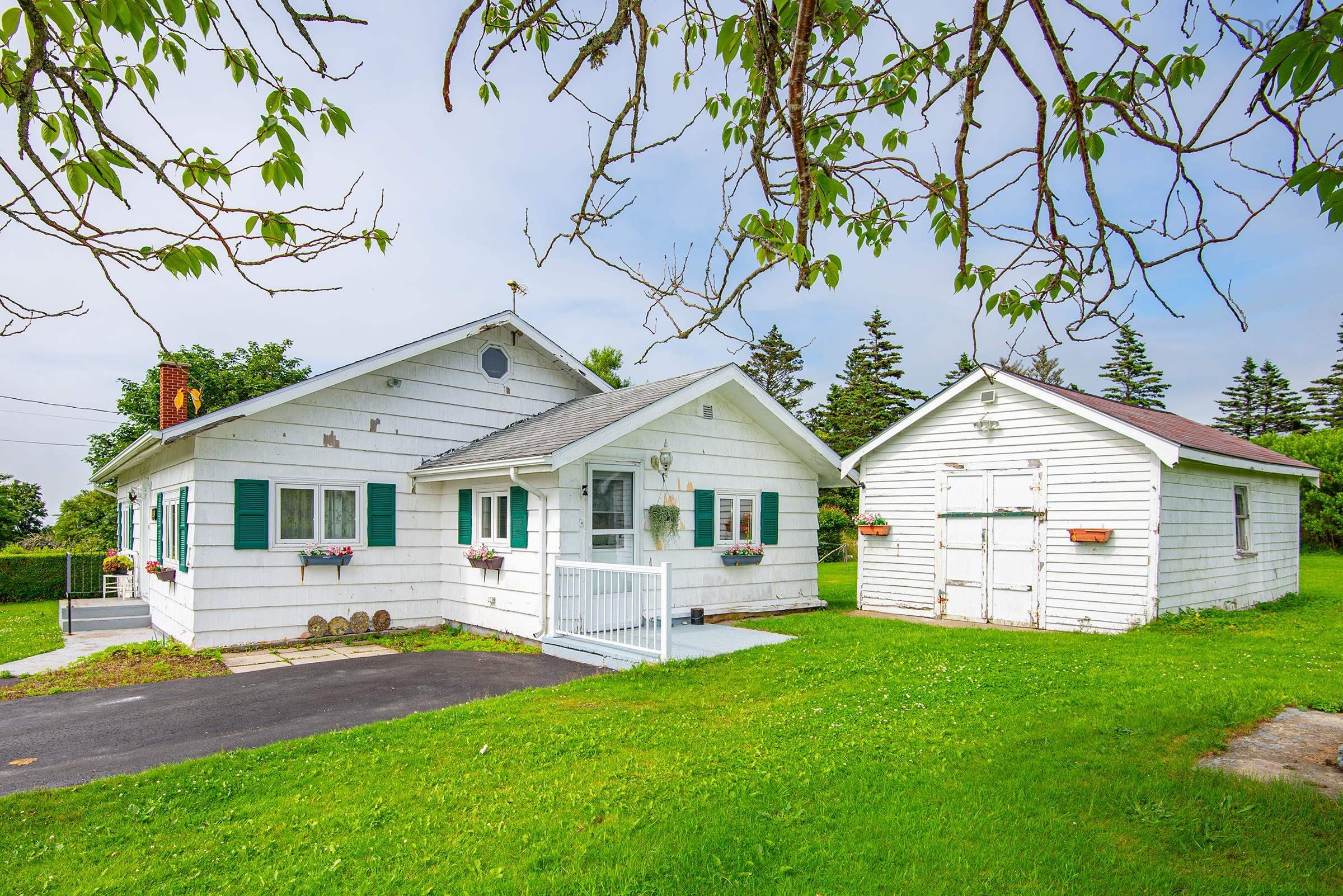 $189,000.00: 362 Wyman Road, Sand Beach