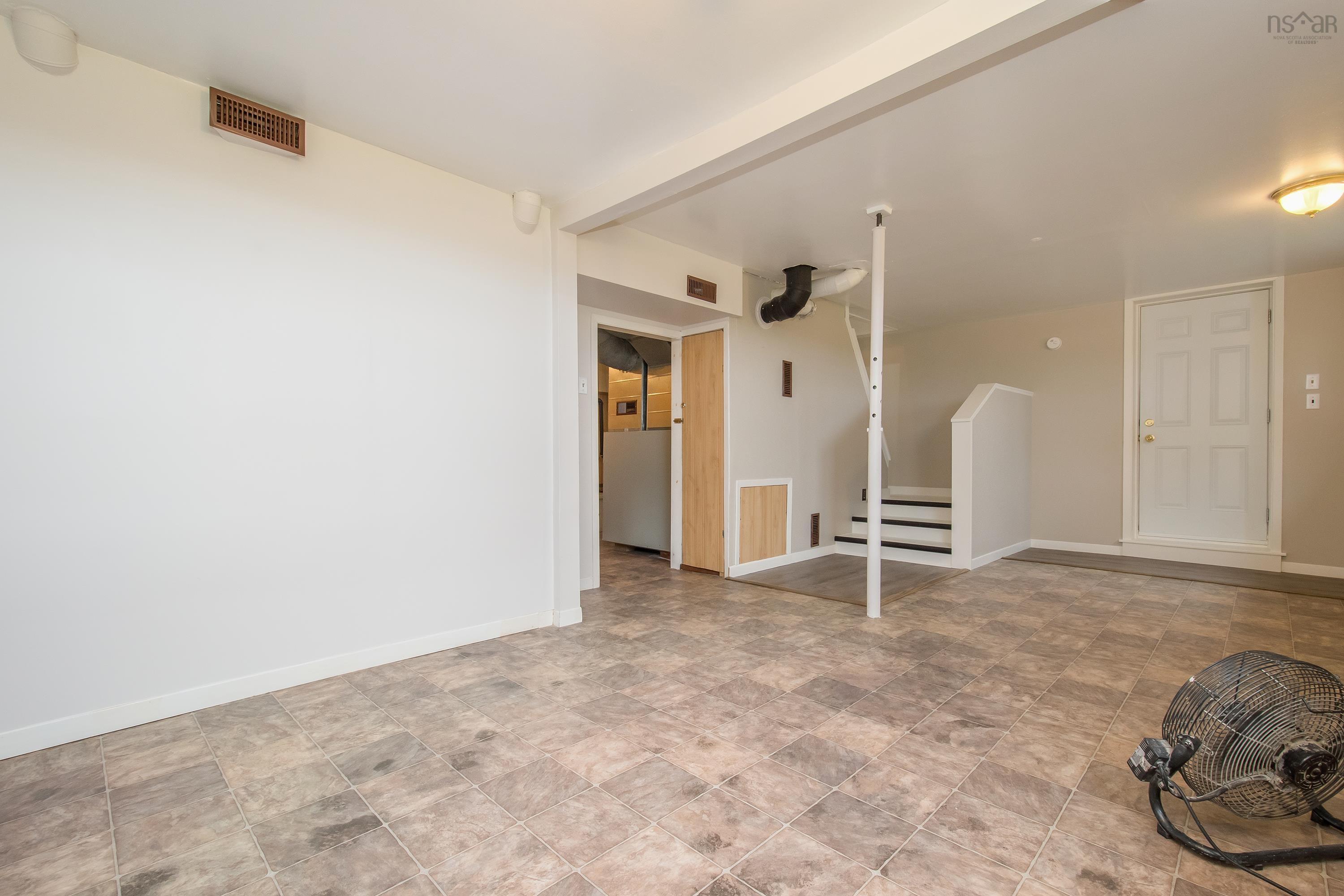 $299,900.00: 11 Bog Road, Hantsport