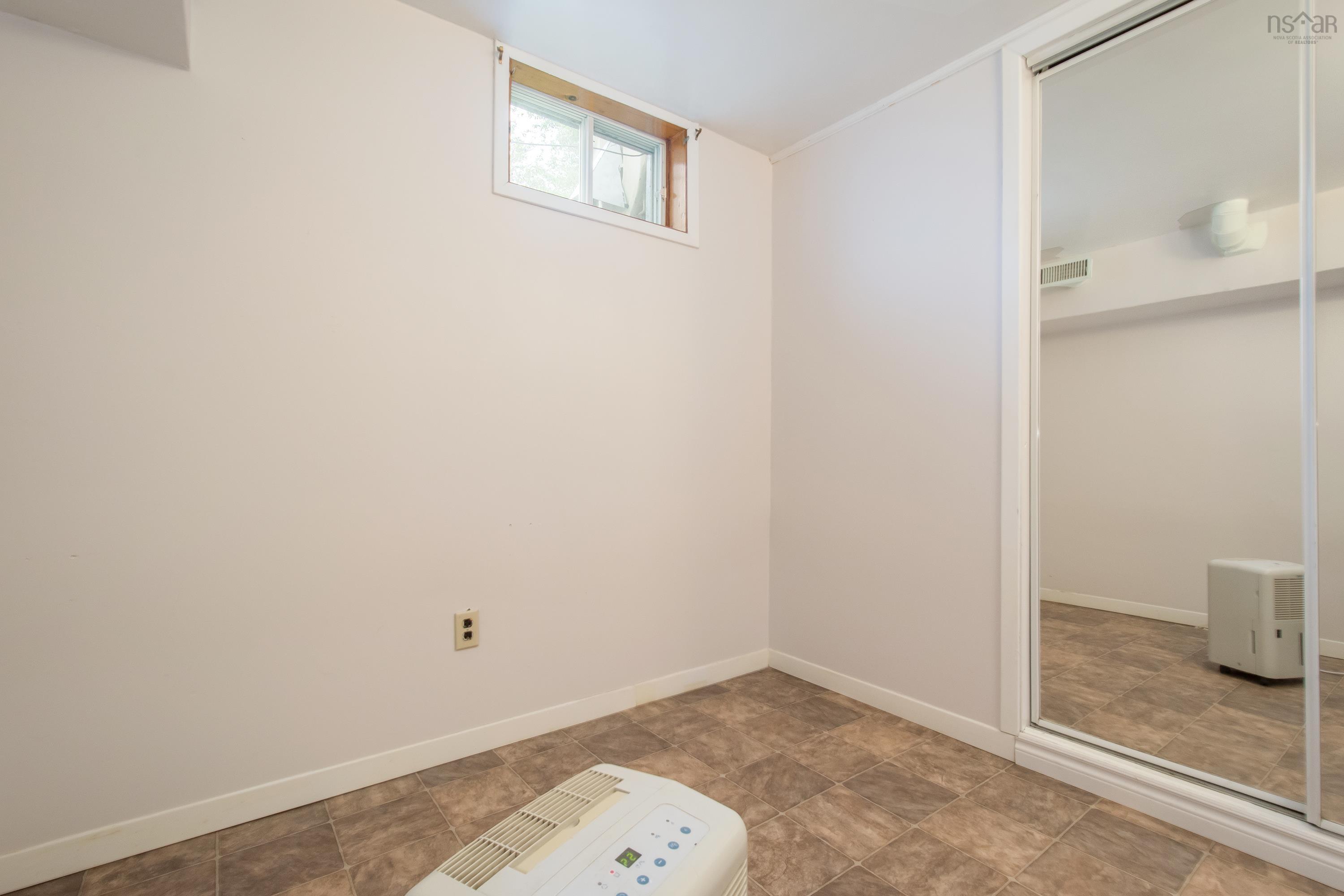 $299,900.00: 11 Bog Road, Hantsport