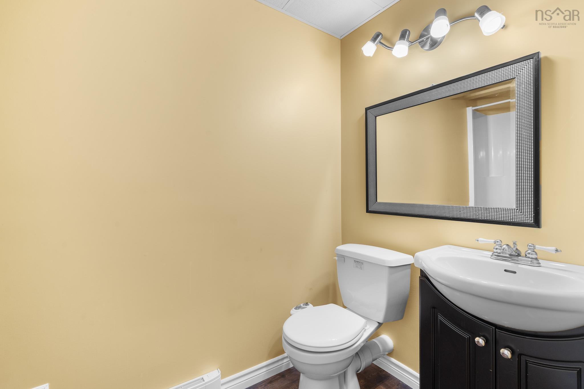 $535,000.00: 2647 Lawrencetown Road, Lawrencetown